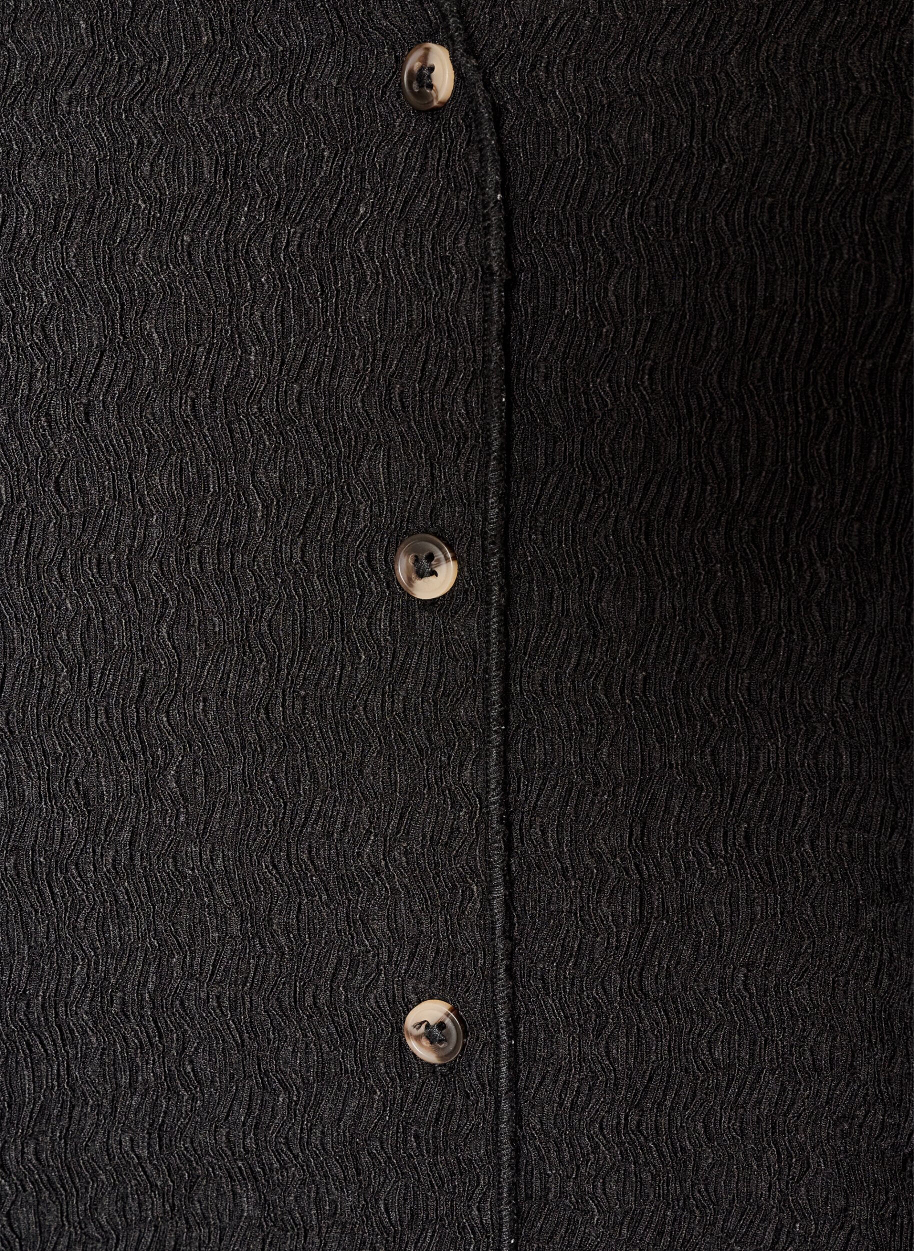 Zizzi&Auml;rmelloses Top mit welliger Struktur und Knopfverschluss, Schwarz, Packshot image number 2