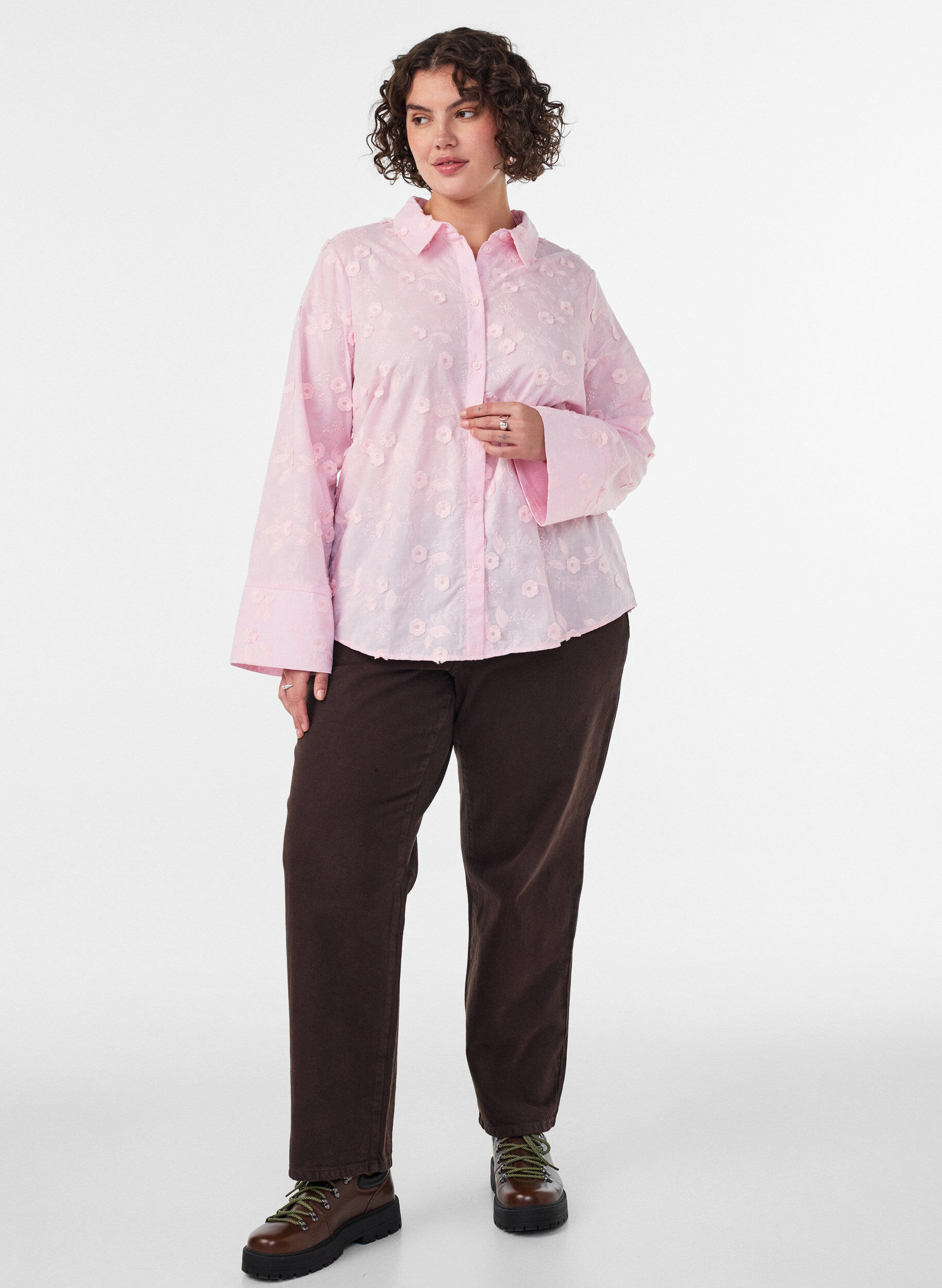 ZizziHemd mit floraler Stickerei und weiten &Auml;rmeln, Pink, Model image number 1