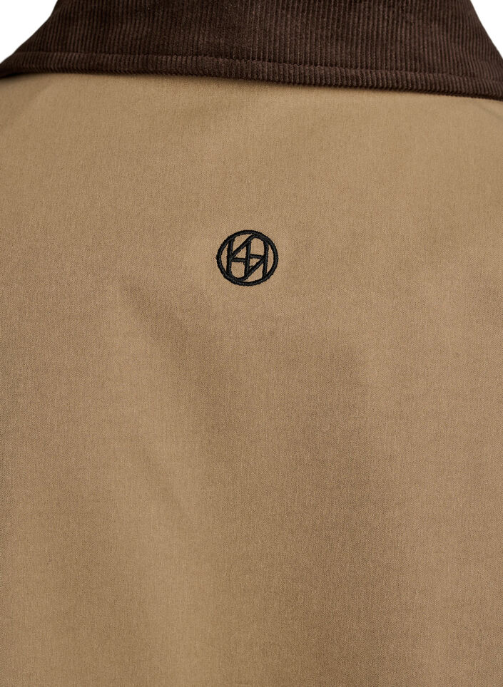 Leicht wattierte Jacke mit Cordkragen, Braun, Packshot image number 4