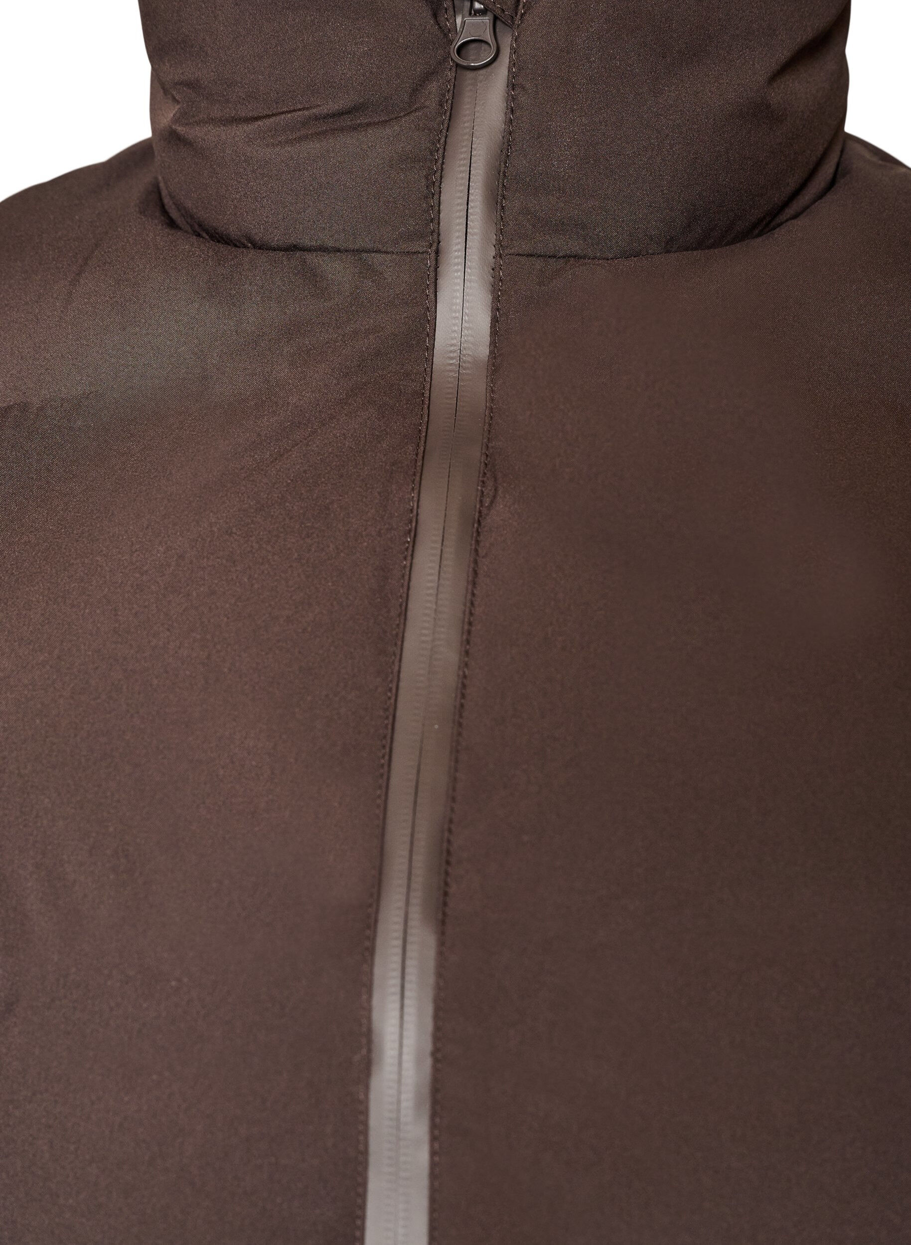 ZizziKurze Steppweste mit hohem Kragen, Braun, Packshot image number 2