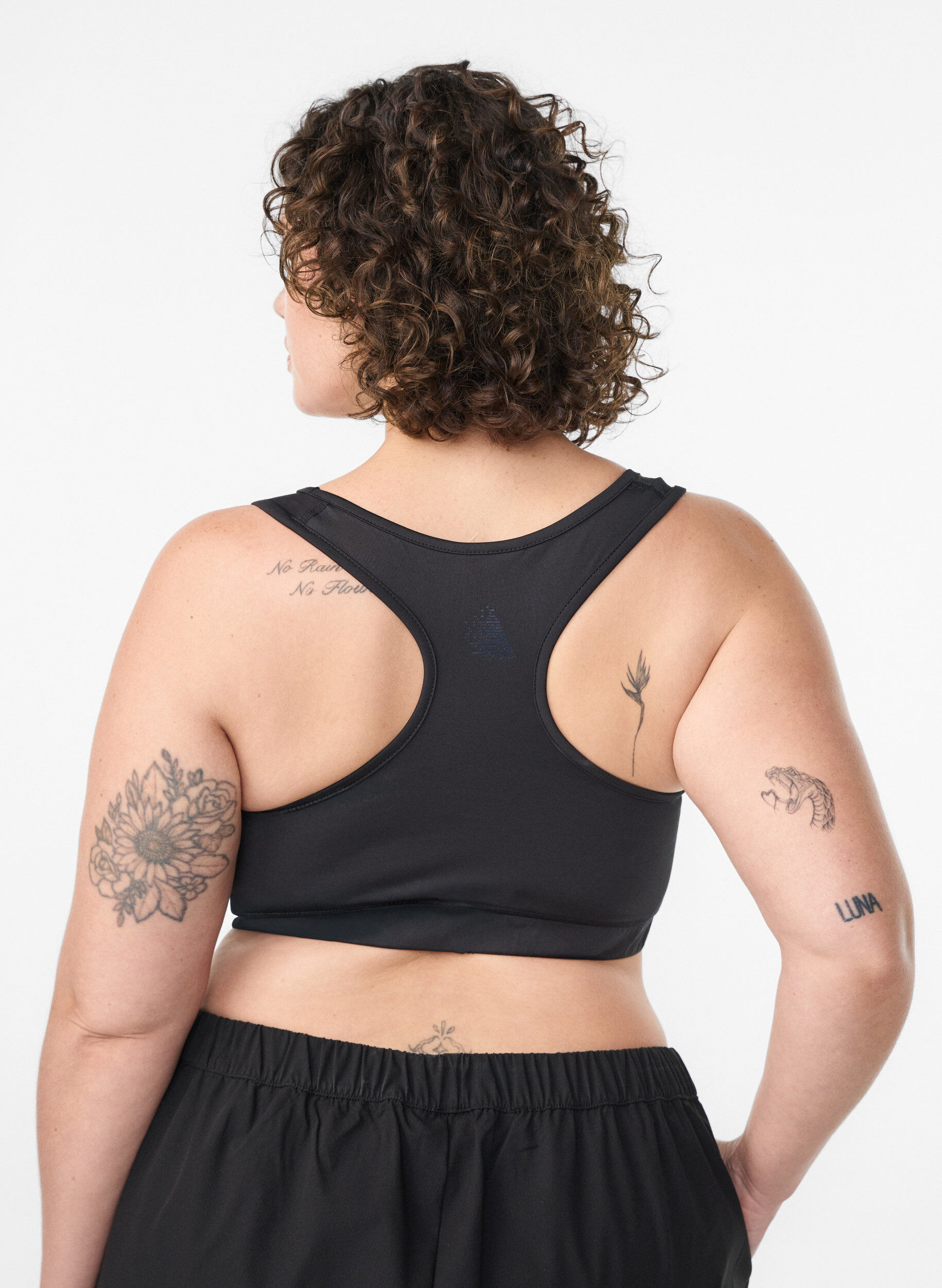 ZizziSport-BH mit Racerback, Schwarz, Model image number 2
