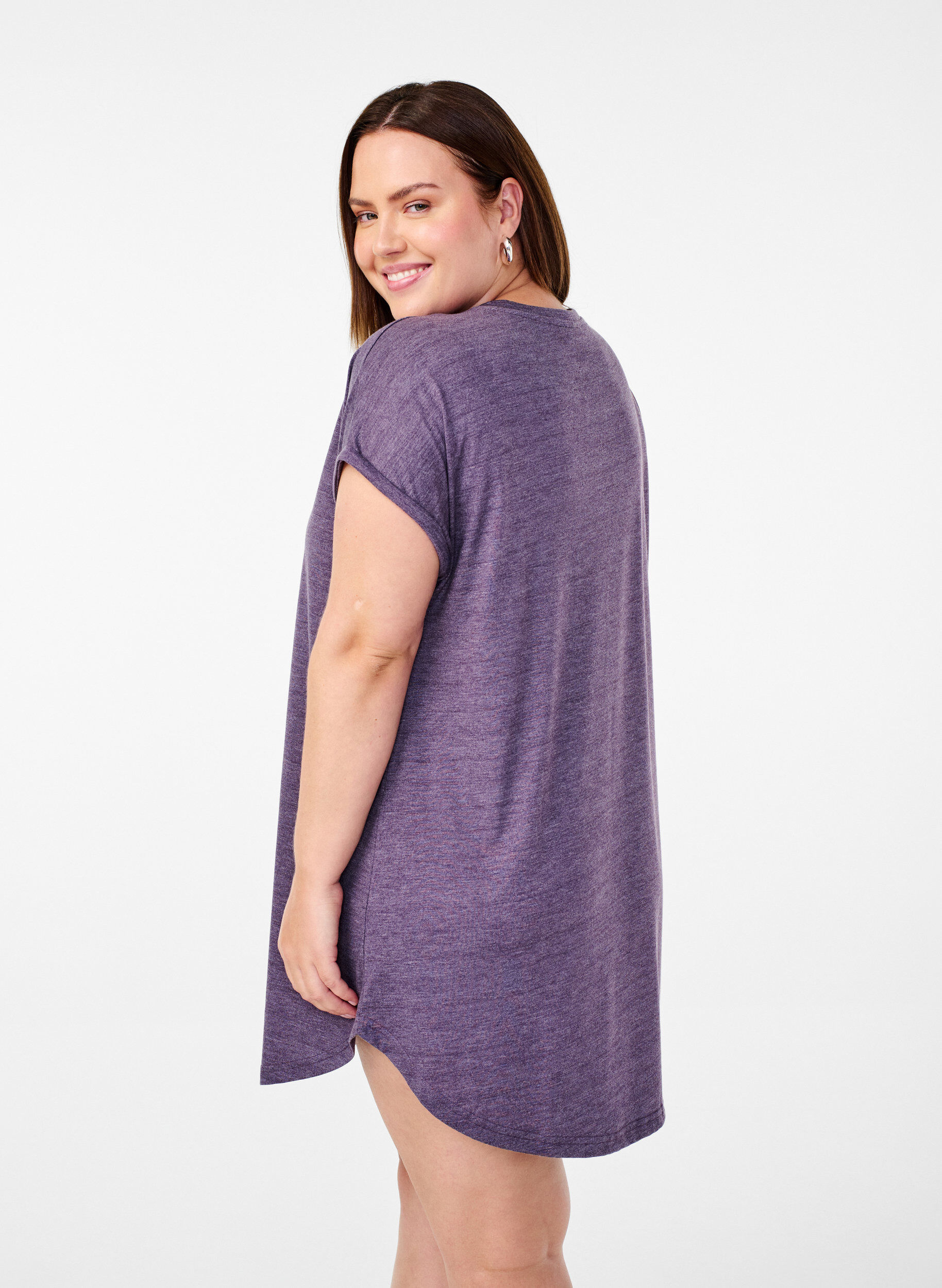 ZizziKurz&auml;rmliges Nachthemd mit Textdruck, , Model image number 2