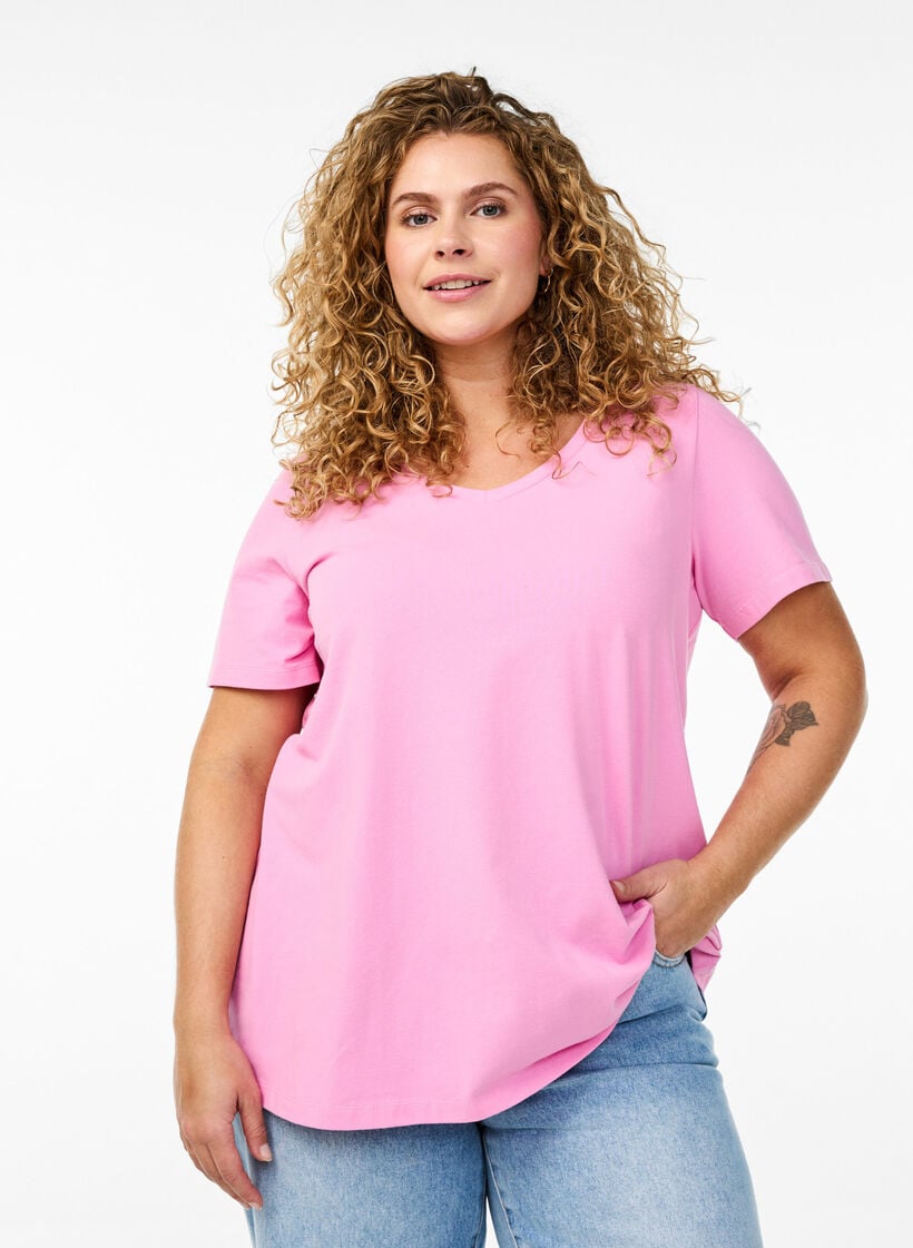 Einfarbiges Basic-T-Shirt aus Baumwolle, Pink, Model image number 0