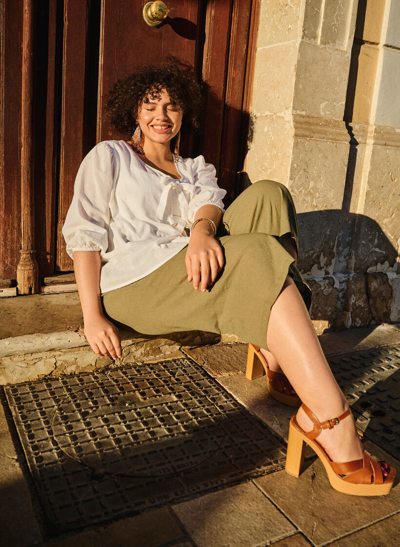 7/8-Hose aus Baumwollmischung mit Leinen, Deep Lichen Green, Image image number 0