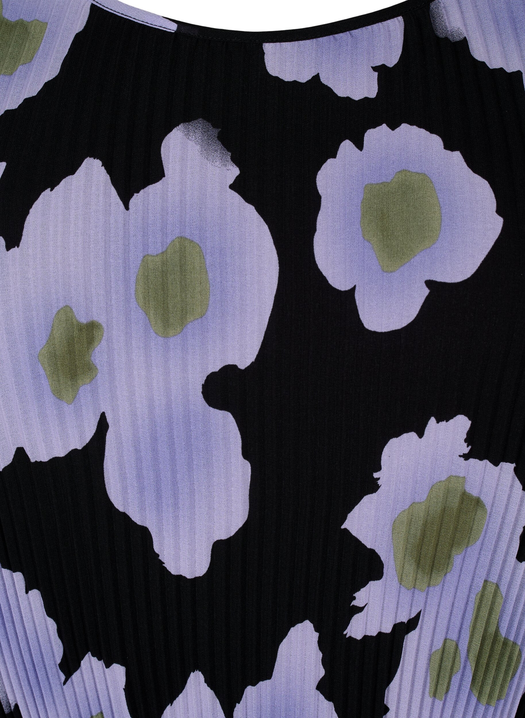 ZizziPlisseekleid mit Bindeband und Print, Black w. Floral, Packshot image number 2