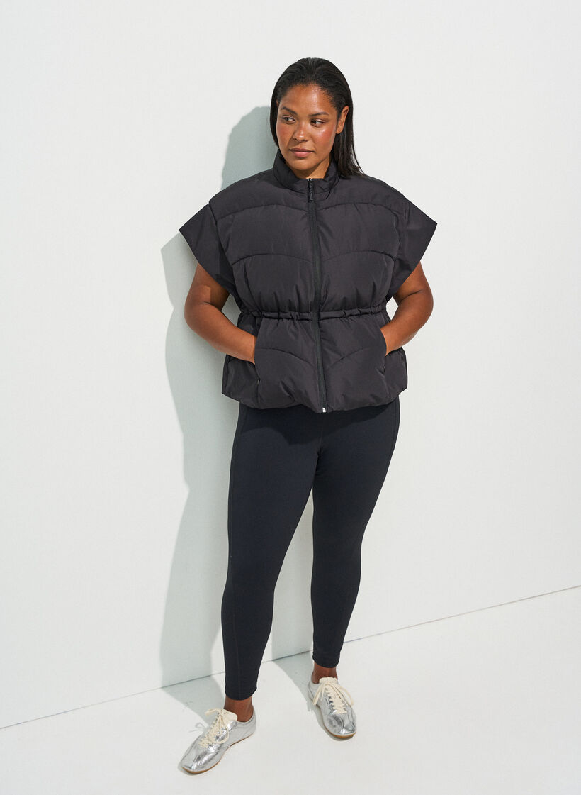 Steppweste mit verstellbarer Taille, Schwarz, Model image number 1