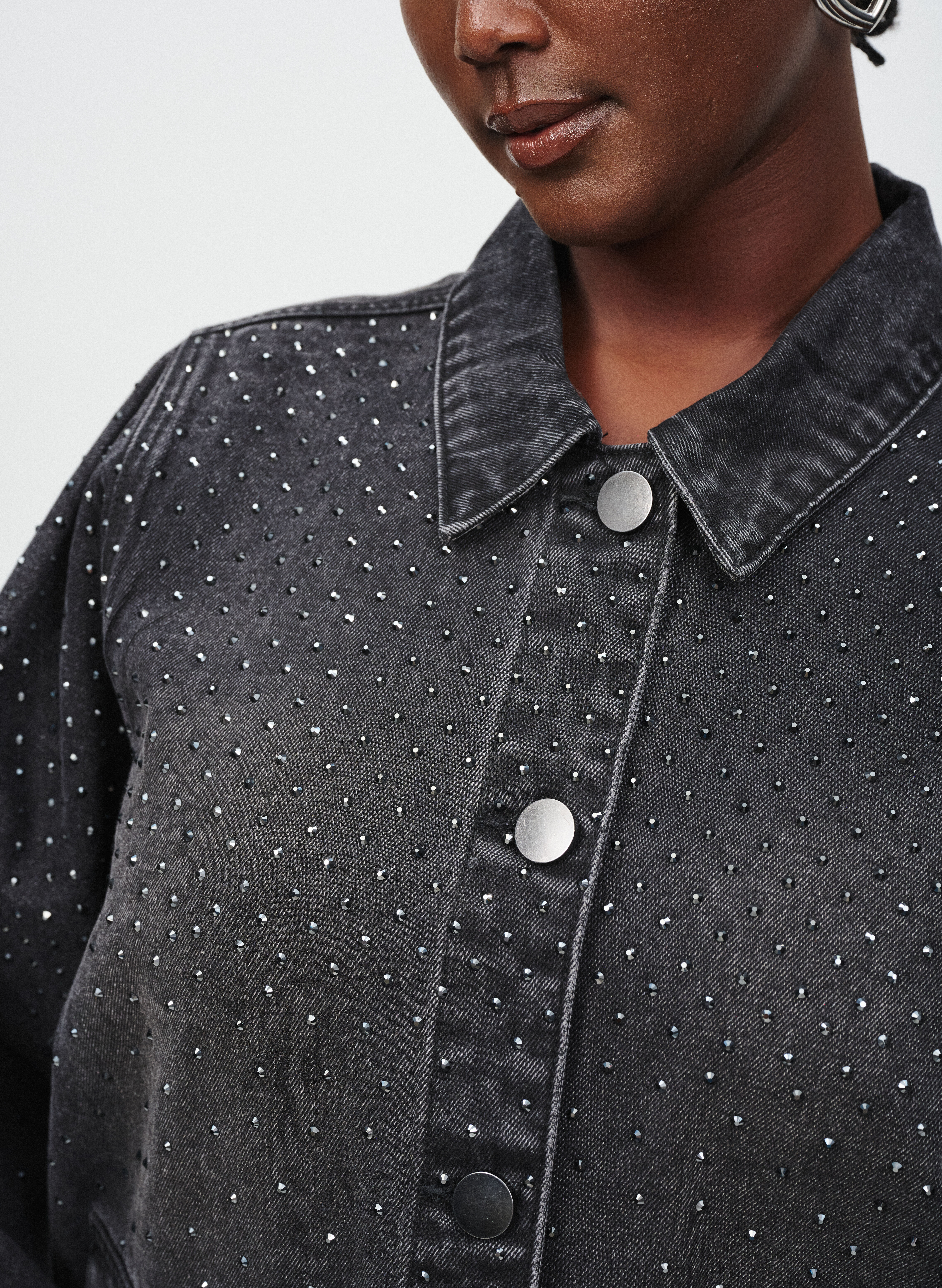 ZizziDenim mit Steindetails, , Model