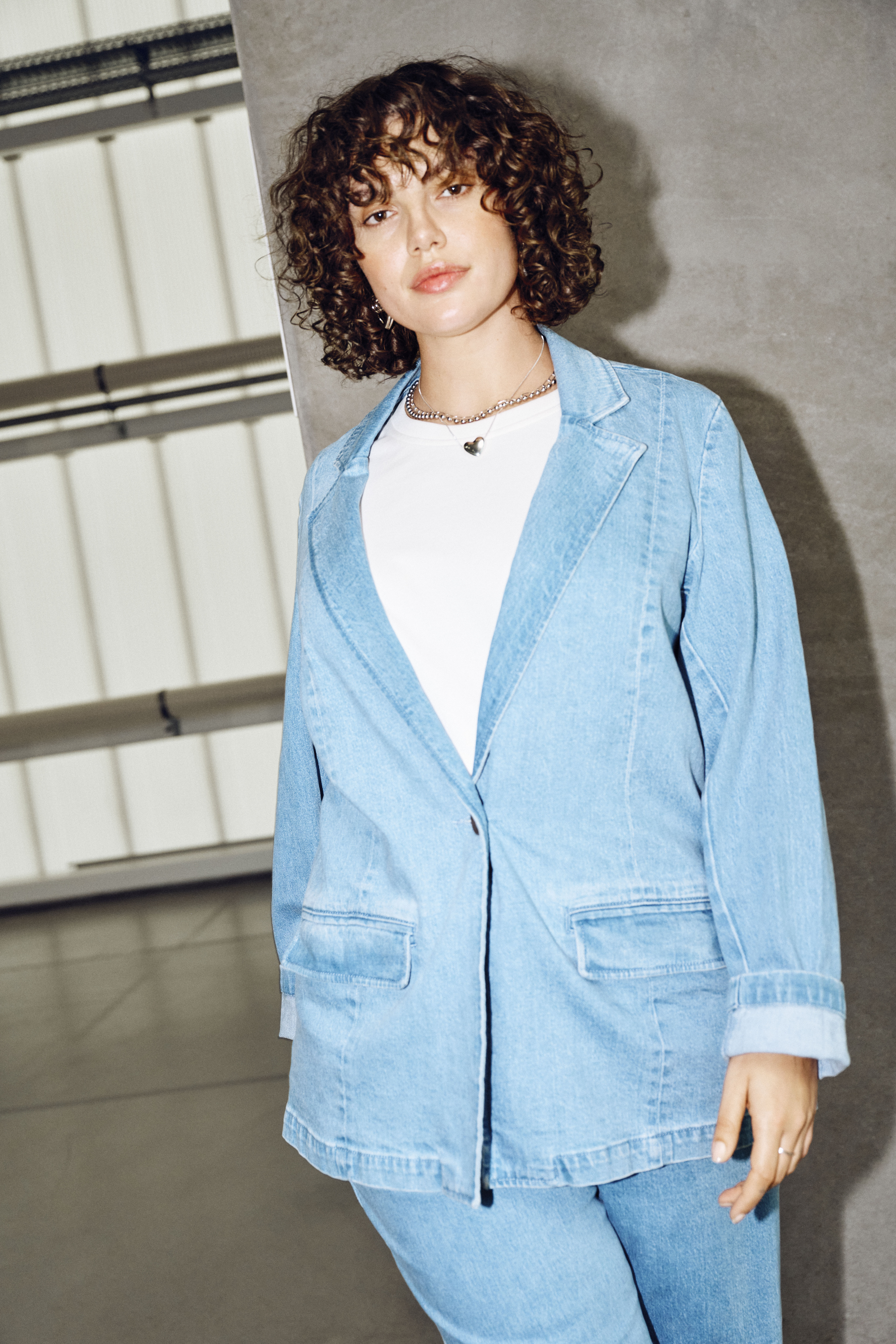 ZizziDenim-Blazer-Look, , Model