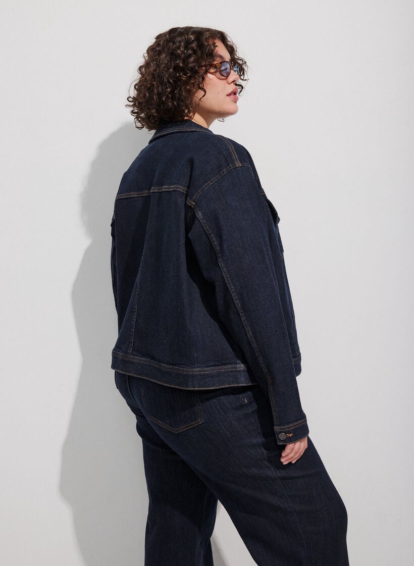 Klassische Jeansjacke mit Kontrastn&auml;hten, Blau, Model image number 2