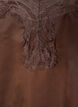 Kleid aus Satin mit Spitze und asymmetrischem Saum, Braun, Packshot image number 2