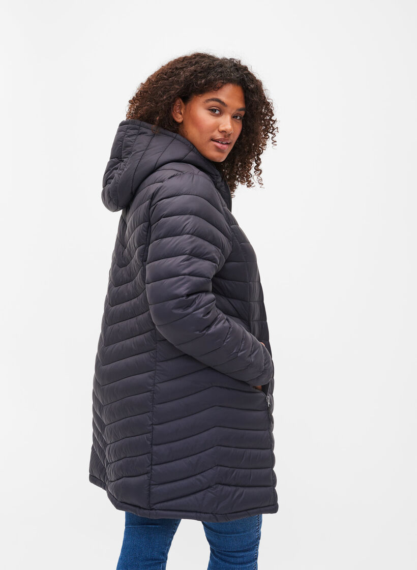 Leichte Jacke mit Taschen und abnehmbarer Kapuze, Schwarz, Model image number 2