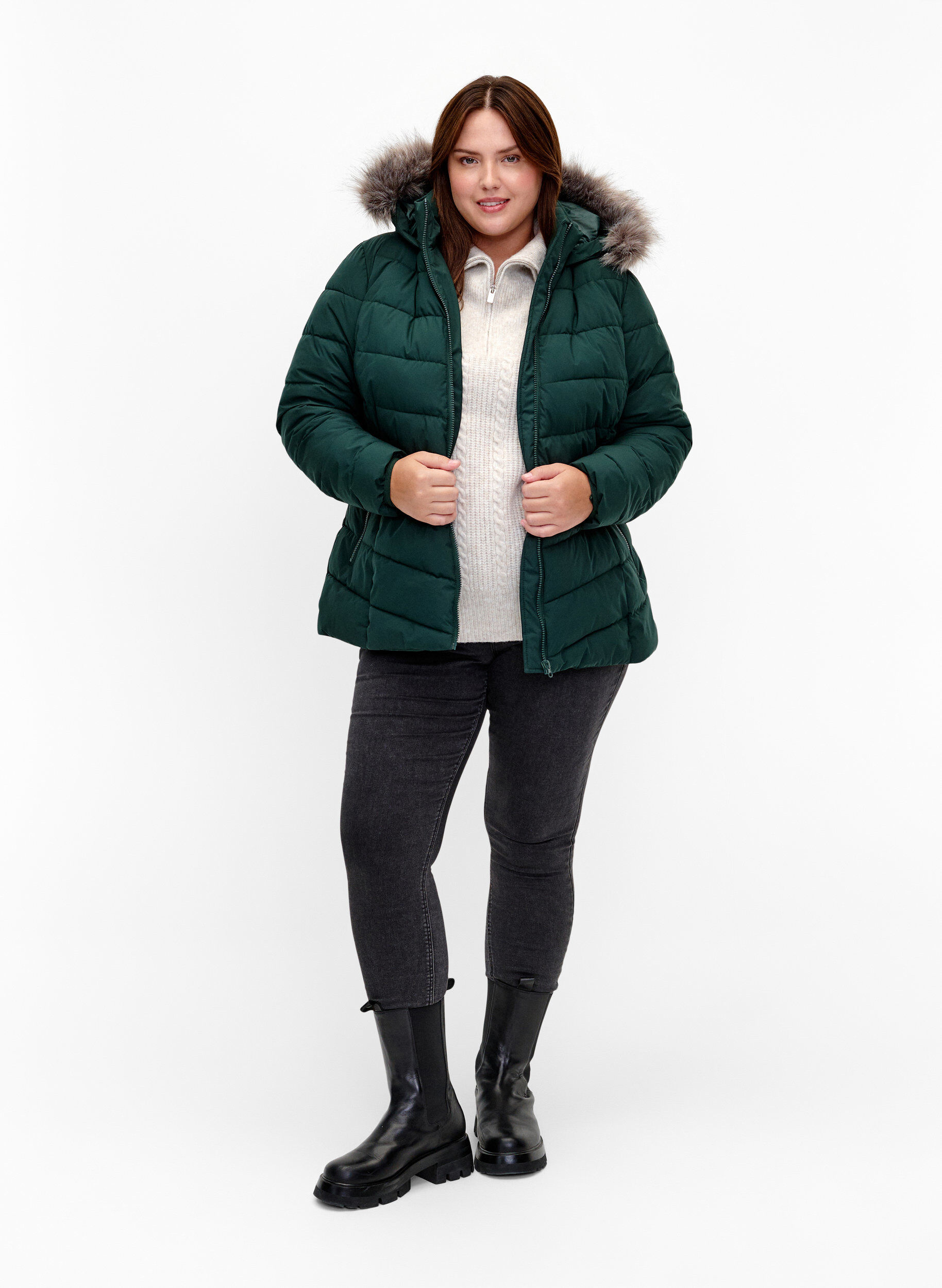 ZizziKurze Steppjacke mit Kapuze, Gr&uuml;n, Model image number 1