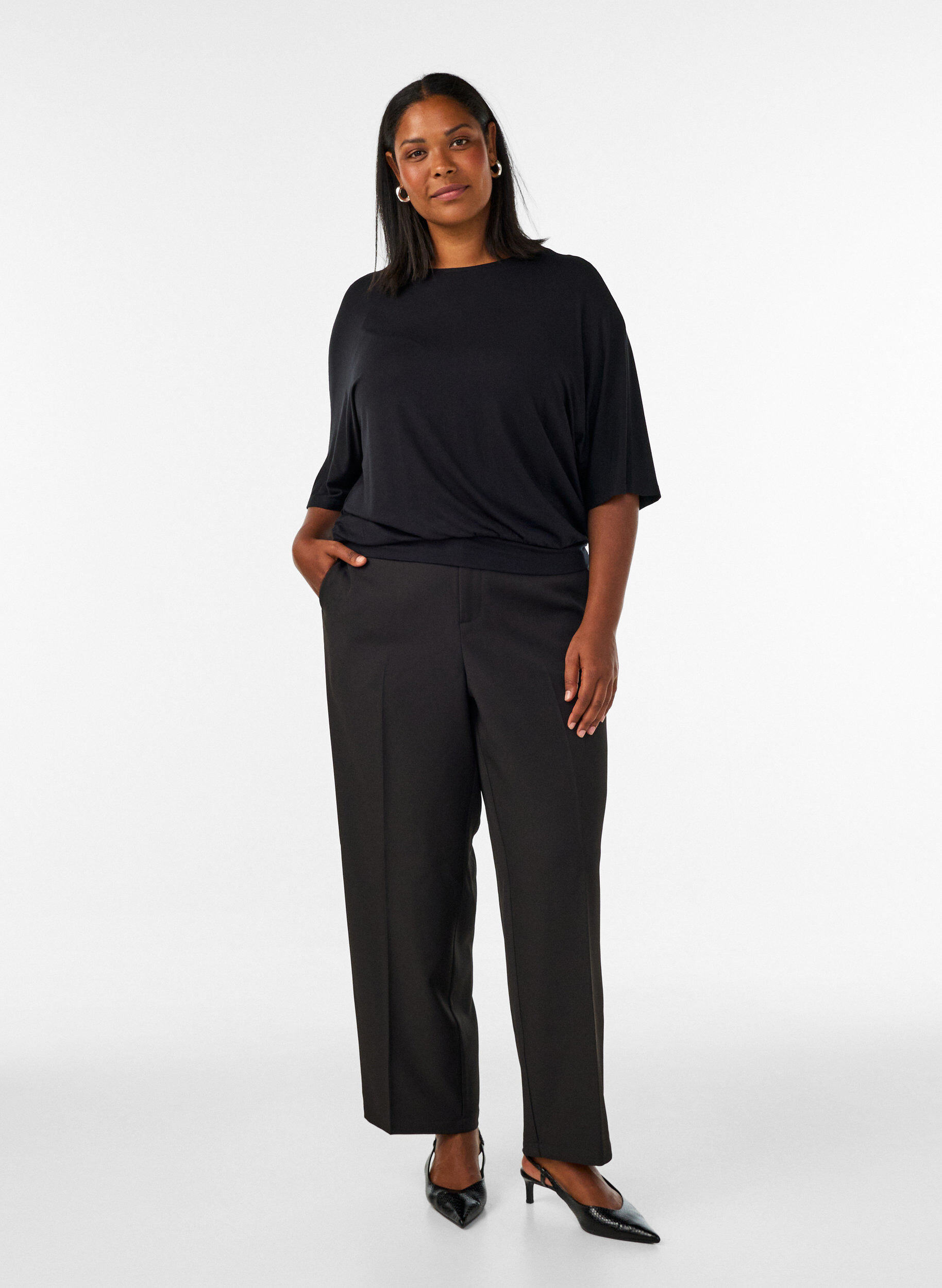 ZizziBluse aus Jersey mit ellbogenlangen Ballon&auml;rmeln, Schwarz, Model image number 1