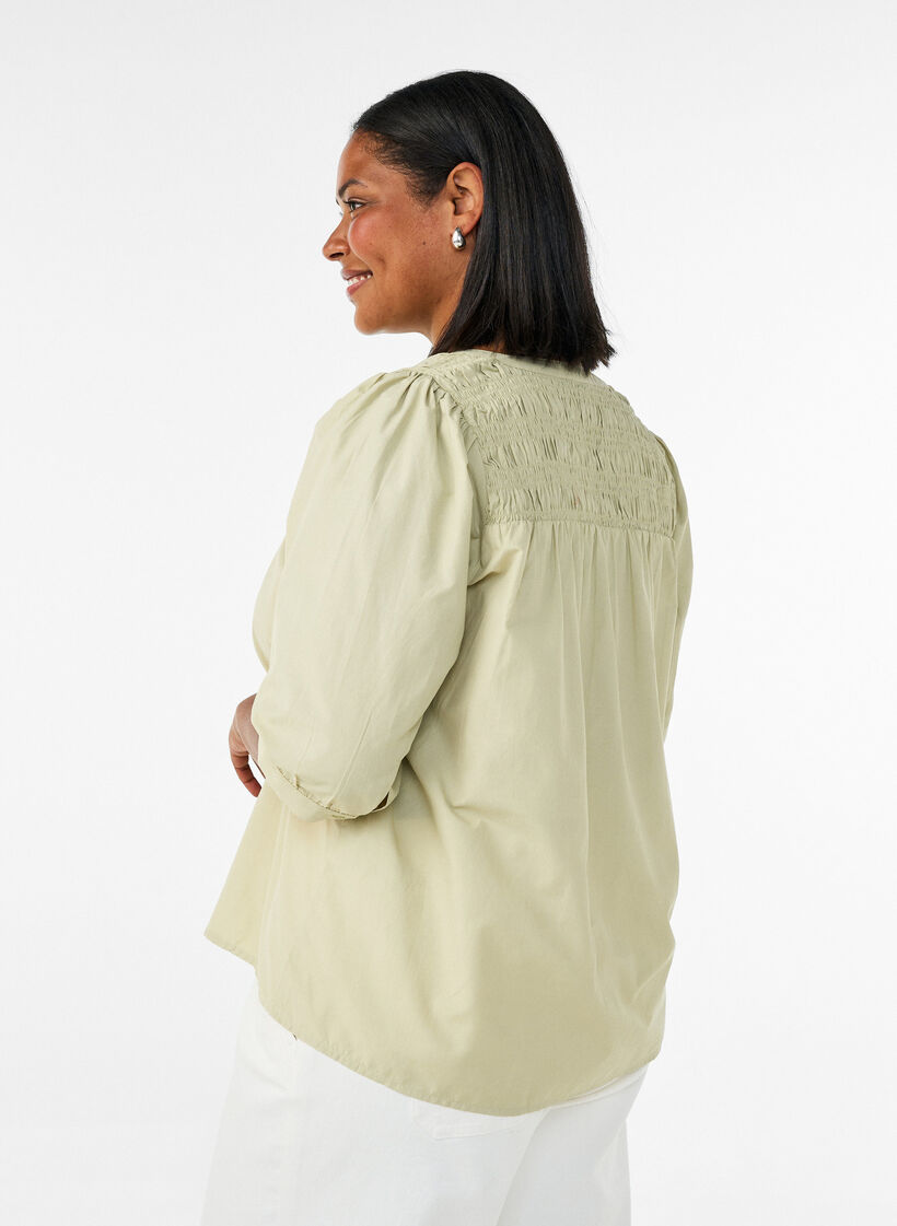 Bluse mit Smock und 3/4-&Auml;rmeln, Gr&uuml;n, Model image number 2