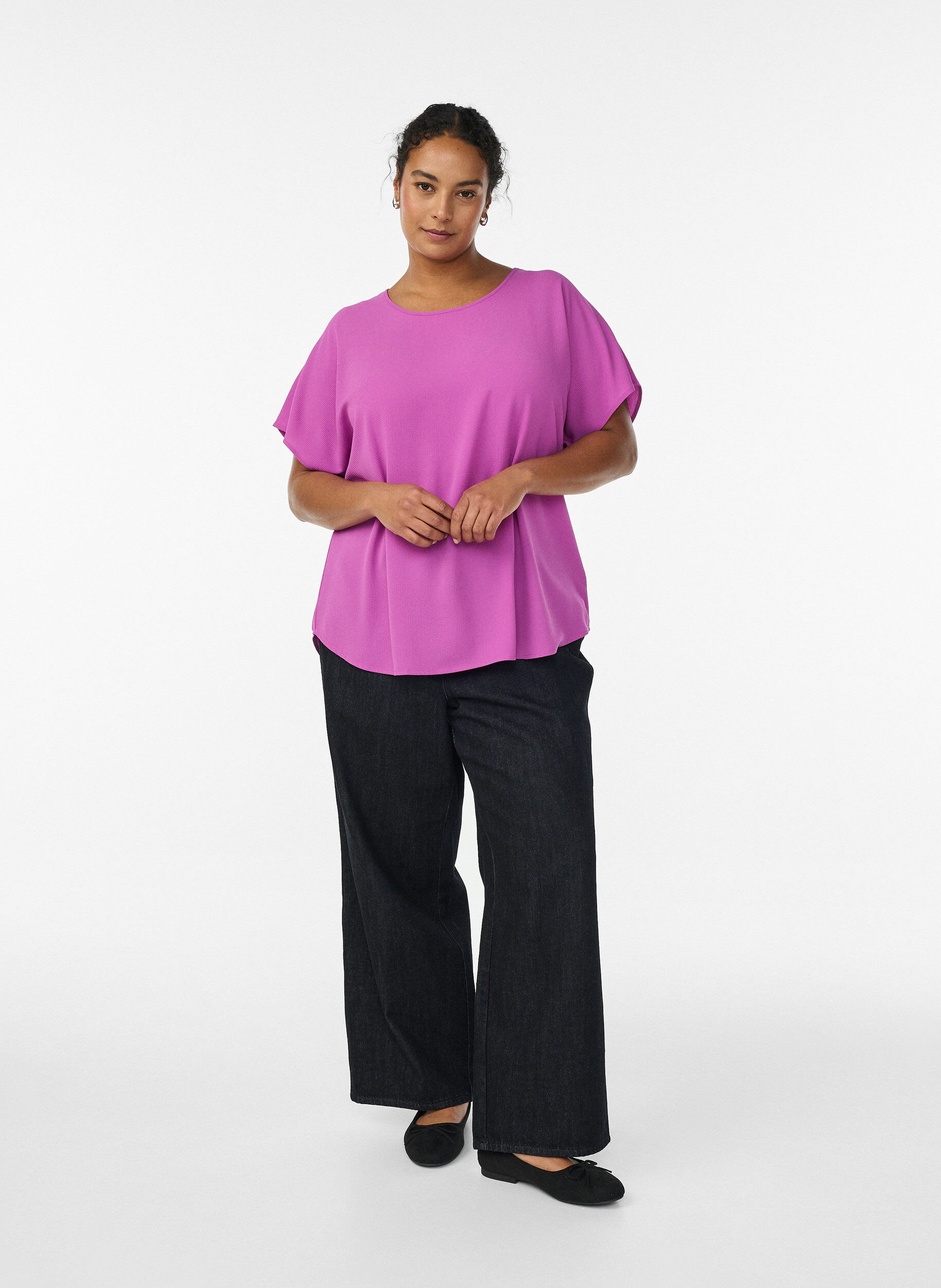 ZizziBluse mit kurzen &Auml;rmeln und Rundhalsausschnitt, Lila, Model image number 1