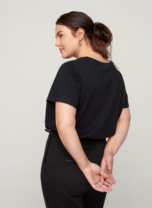 Kurzarm T-Shirt aus Baumwolle mit Aufdruck, Black, Model image number 1