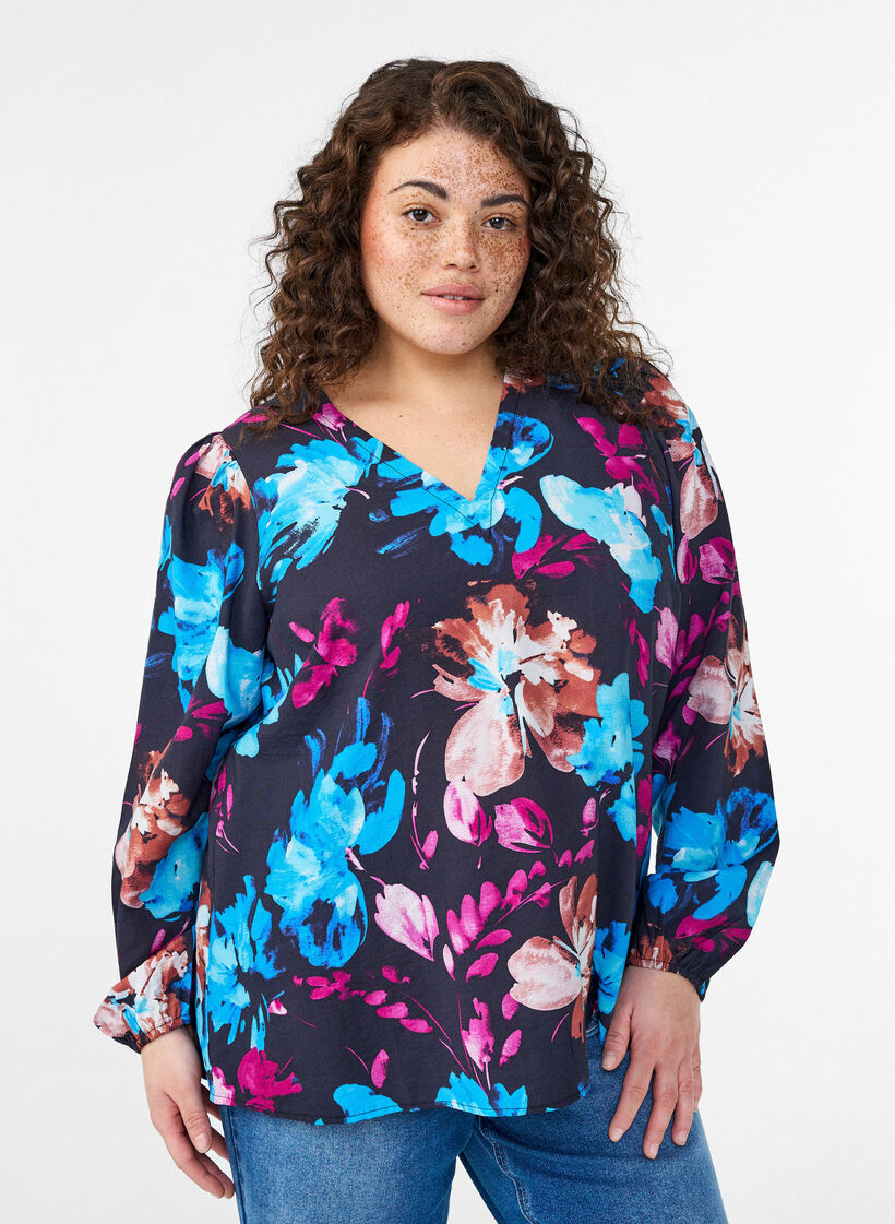 Bluse aus Viskose mit gebl&uuml;mtem Print und langen &Auml;rmeln, Schwarz, Model image number 0