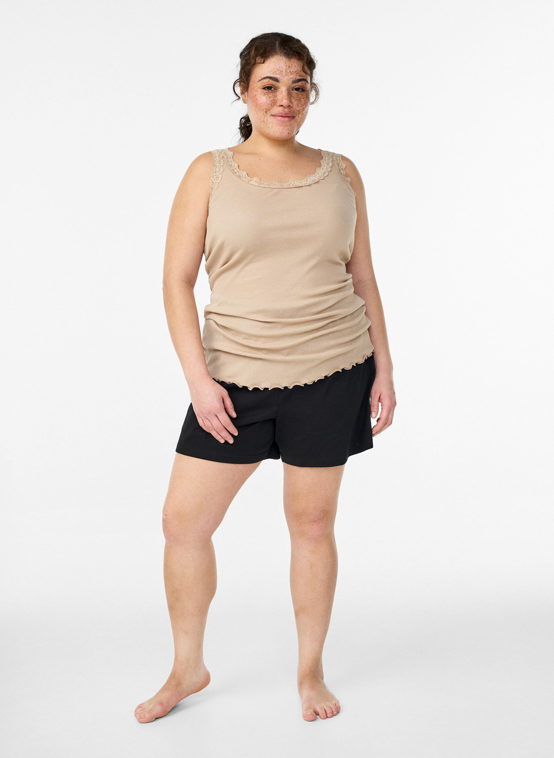 ZizziTop mit Spitzen, Beige, Model image number 1