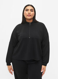 Sweatshirt aus Modalmischung mit hohem Halsausschnitt, Black, Model