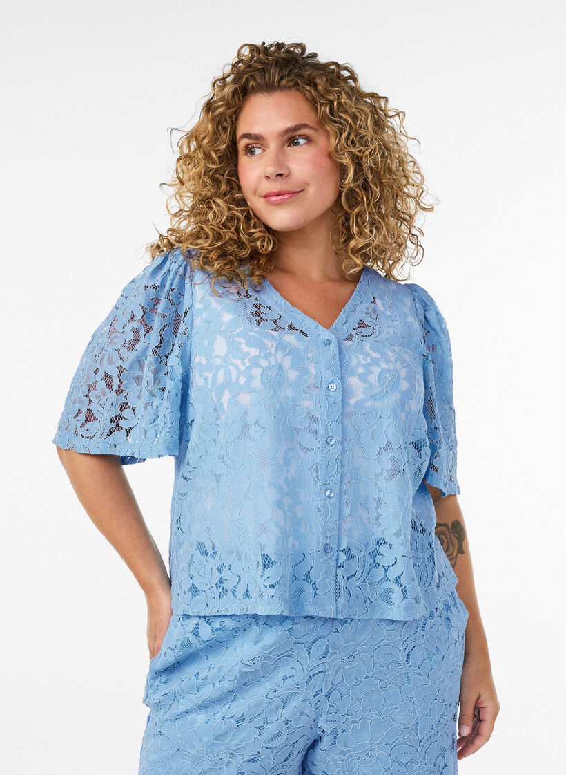 Shorts aus Spitze mit hoher Taille und Taschen, Blau, Model image number 0