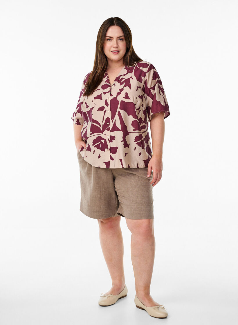 Gebl&uuml;mte Bluse mit V-Ausschnitt, Rot, Model image number 1