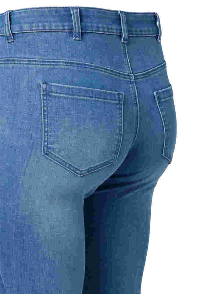 Cropped Emily Jeans mit Stickerei, Blue denim, Packshot image number 3