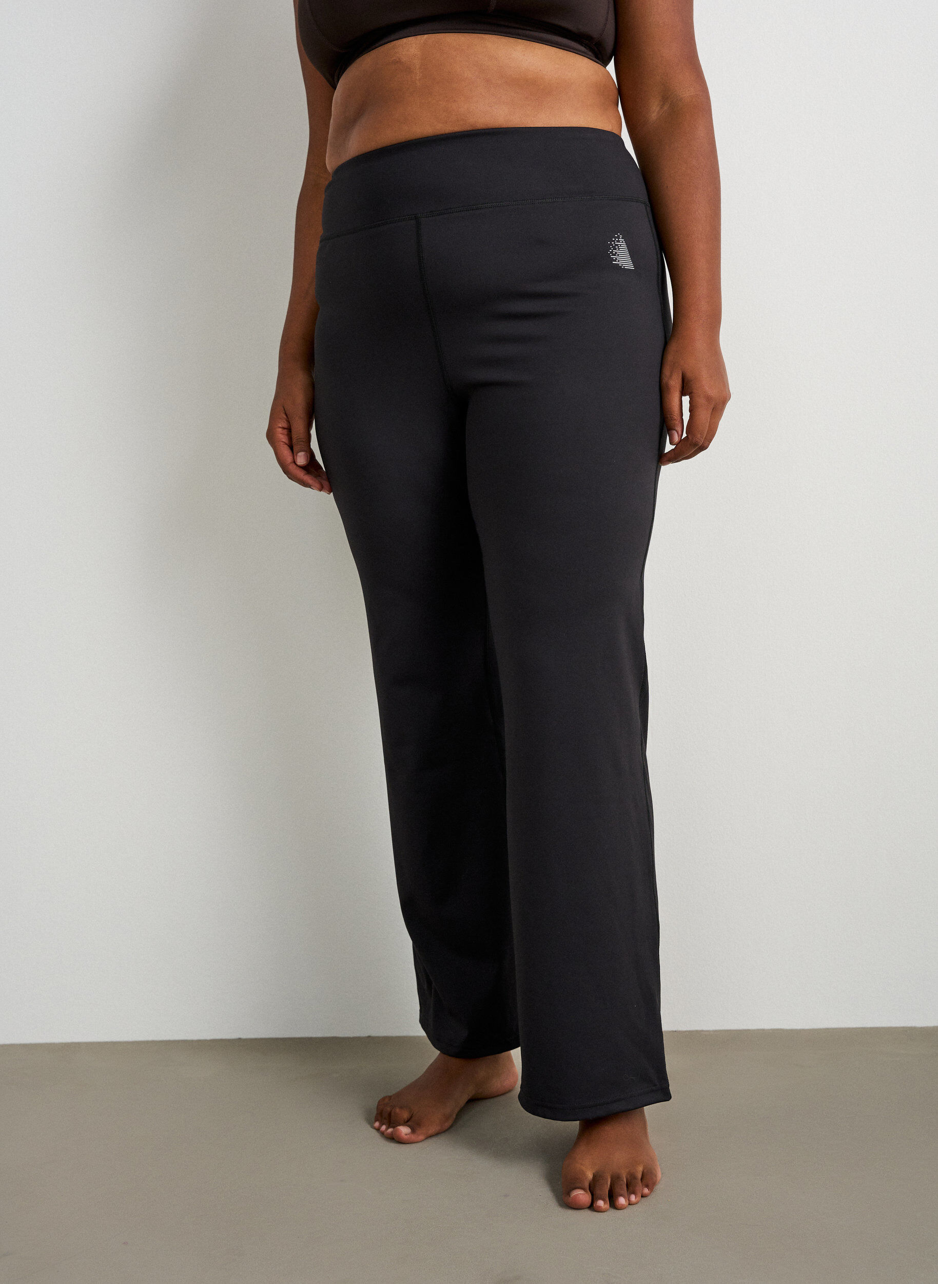 ZizziBootcut-Trainingstights mit hoher Taille, Schwarz, Model image number 2
