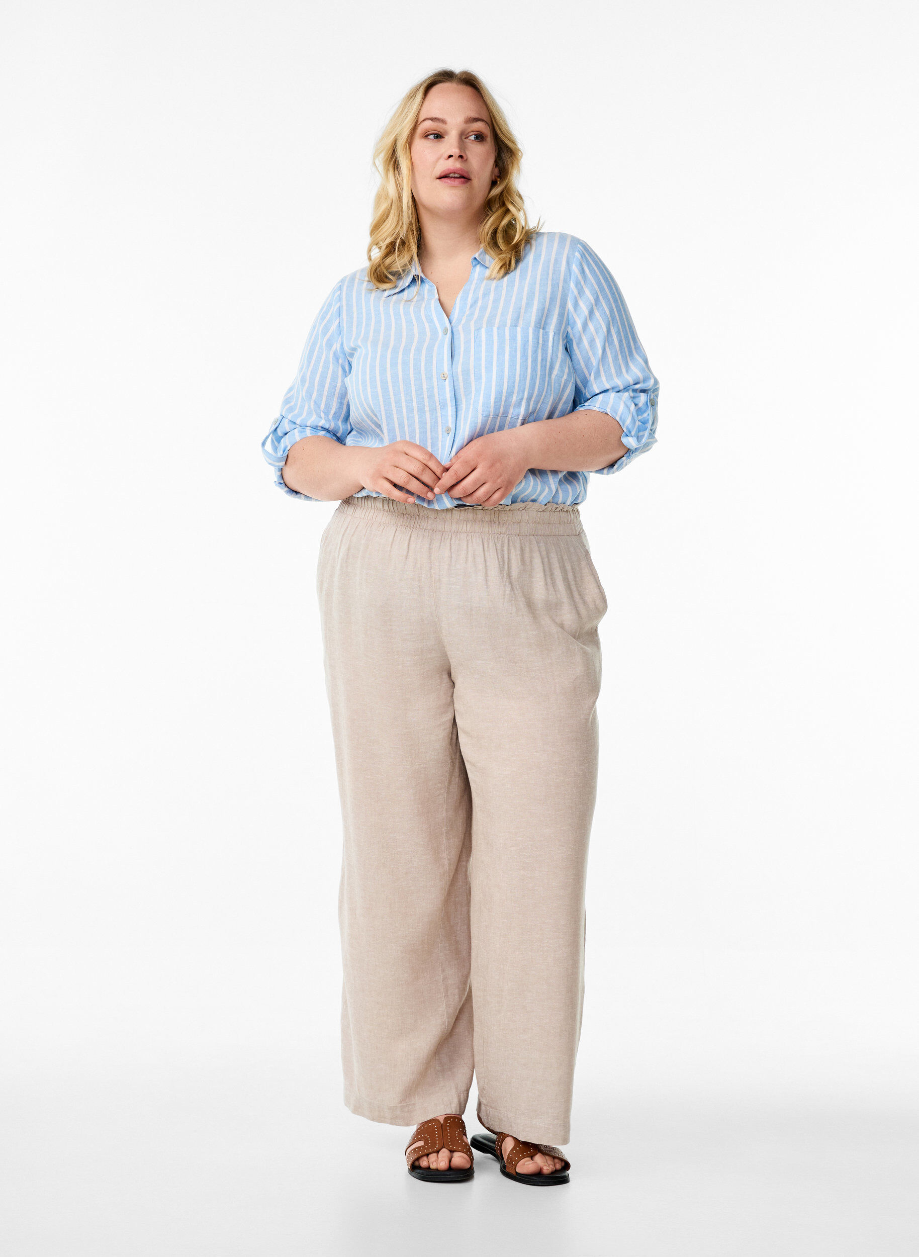 ZizziBluse aus Leinen und Viskose mit 3/4-&Auml;rmeln, Blau, Model image number 1