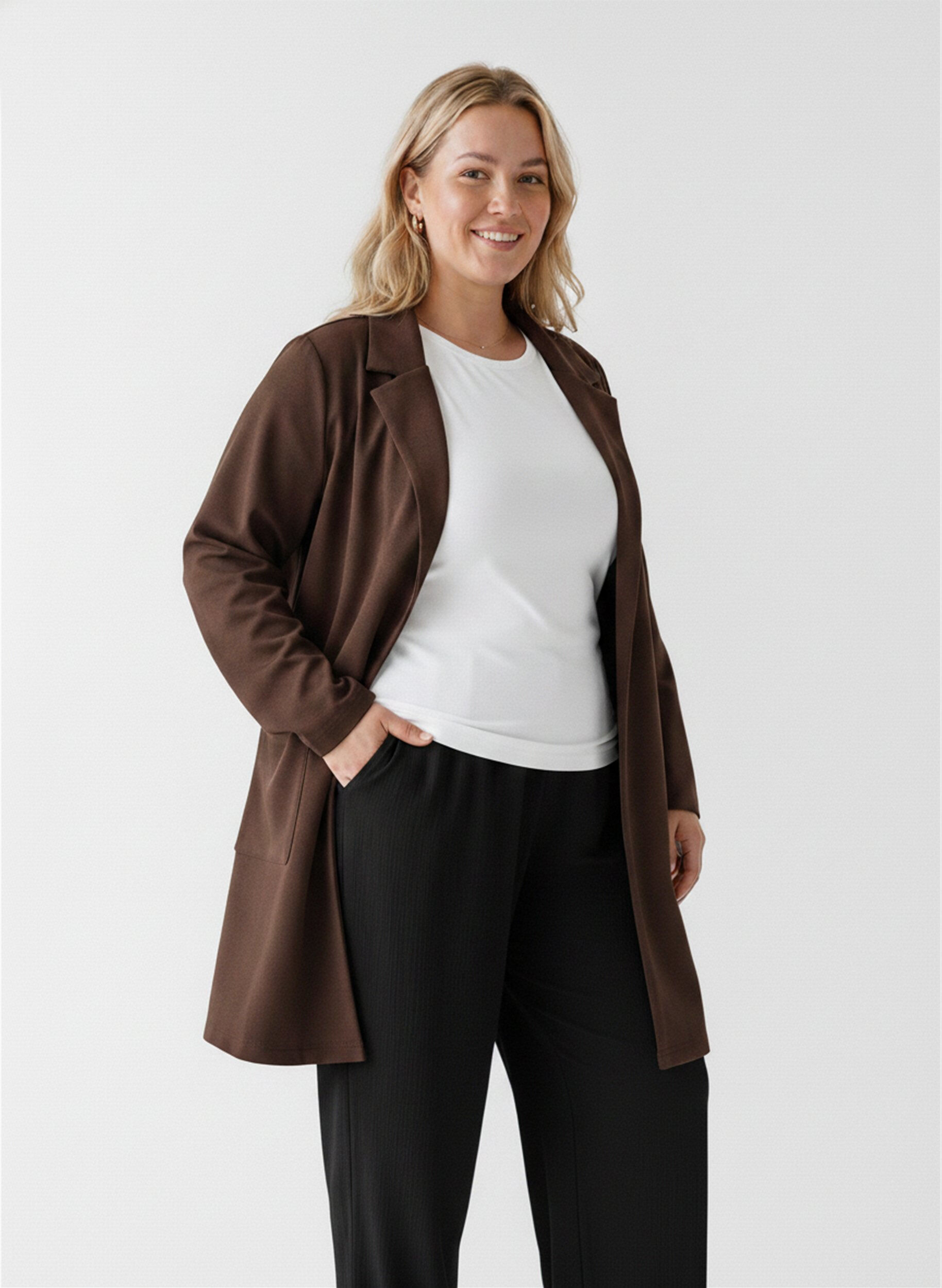 ZizziLange Blazer mit Taschen, Braun, Model image number 0
