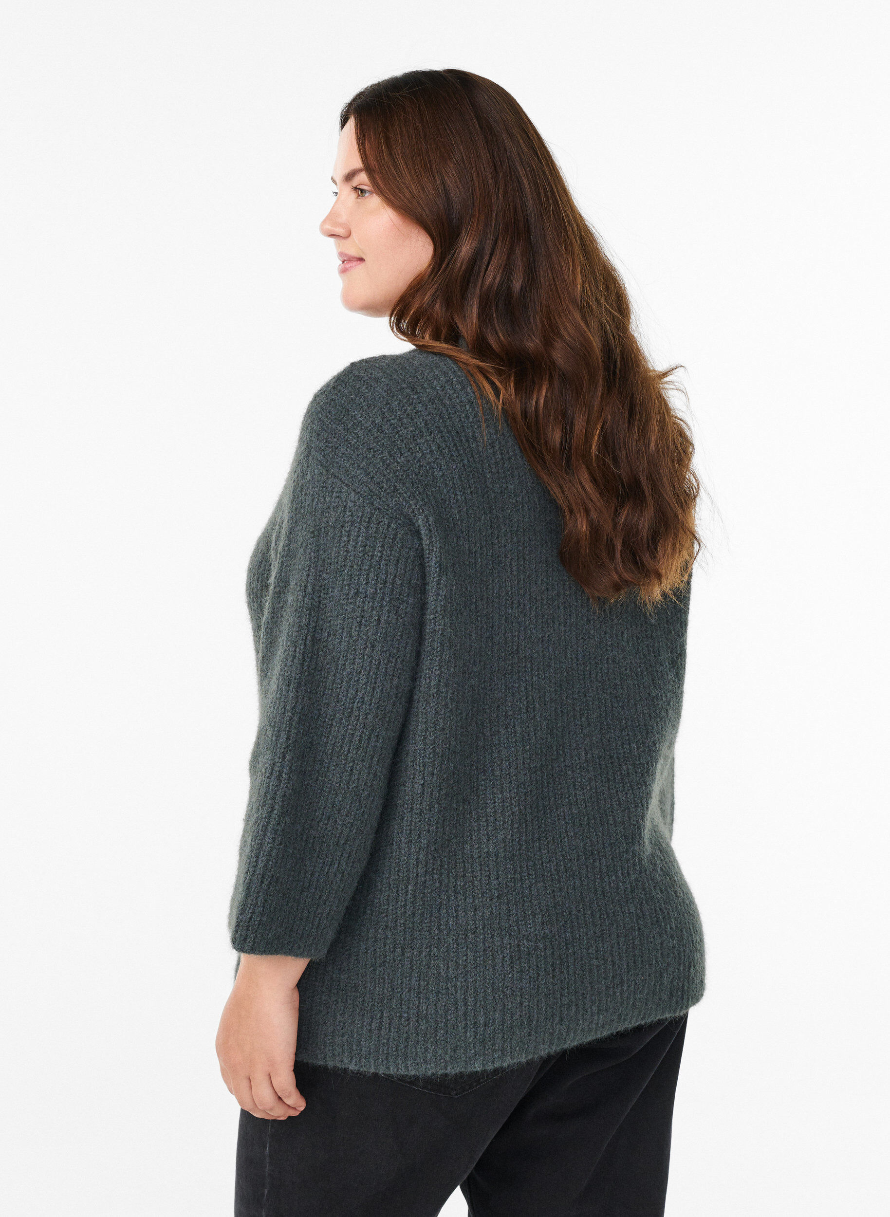 ZizziKurzer Cardigan mit 3/4-&Auml;rmeln und goldenen, strukturierten Kn&ouml;pfen, Gr&uuml;n, Model image number 2