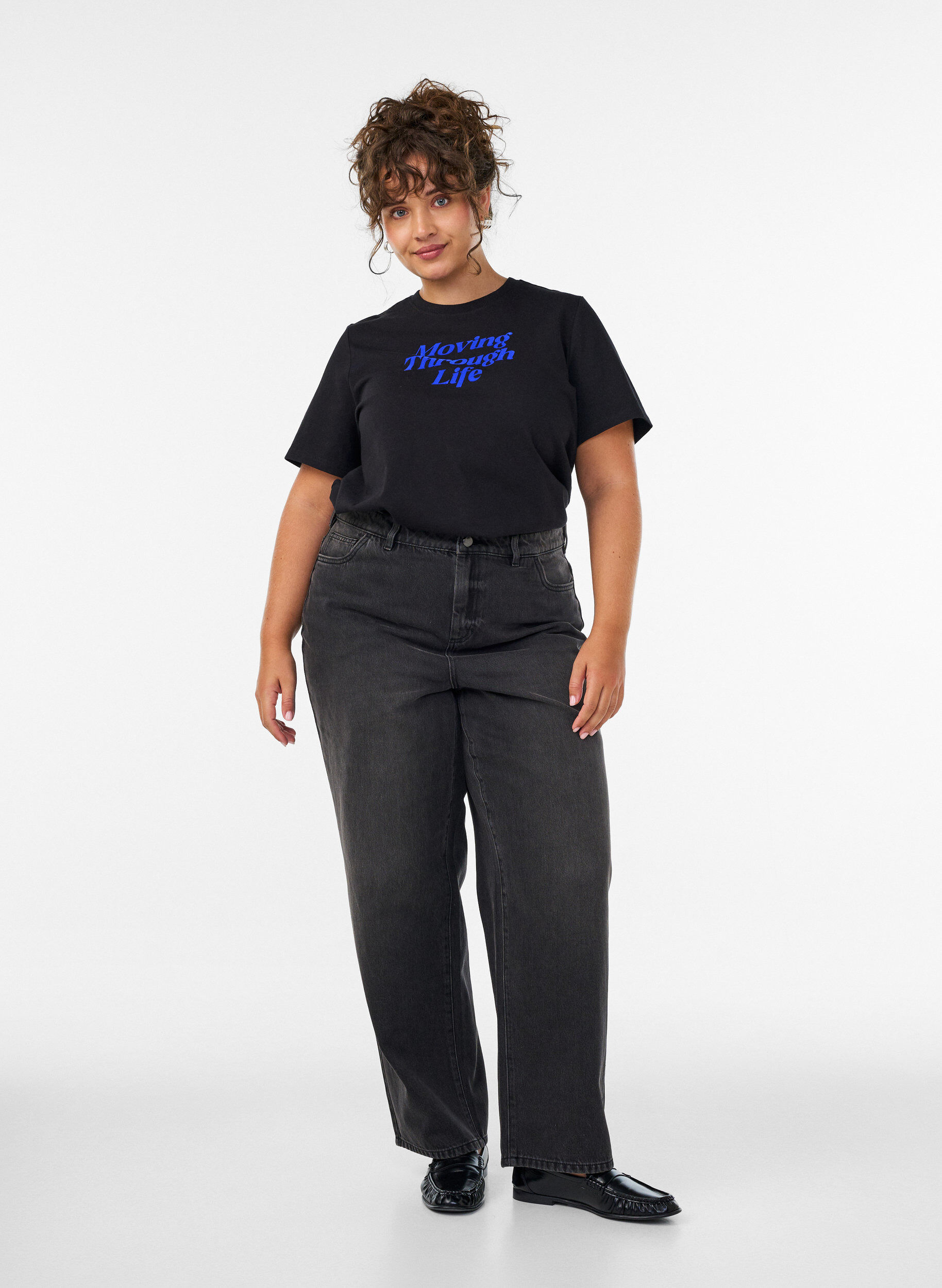 ZizziT-Shirt aus Baumwolle mit Textprint, Schwarz, Model image number 1