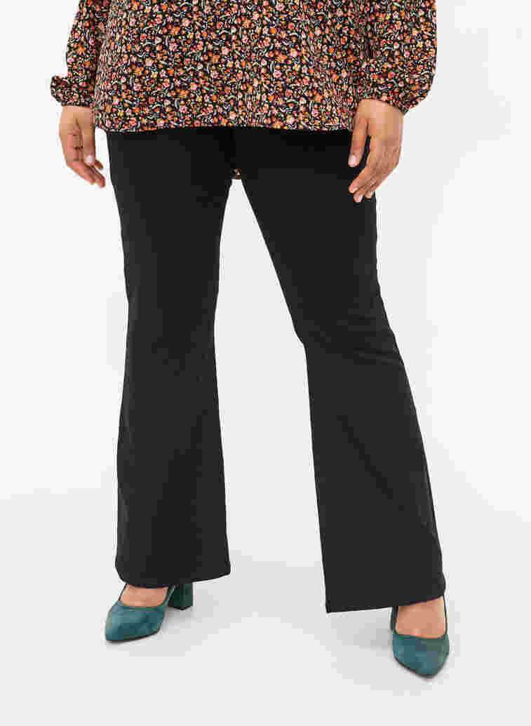 Ellen Bootcut Jeans mit hoher Taille, Black, Model image number 1