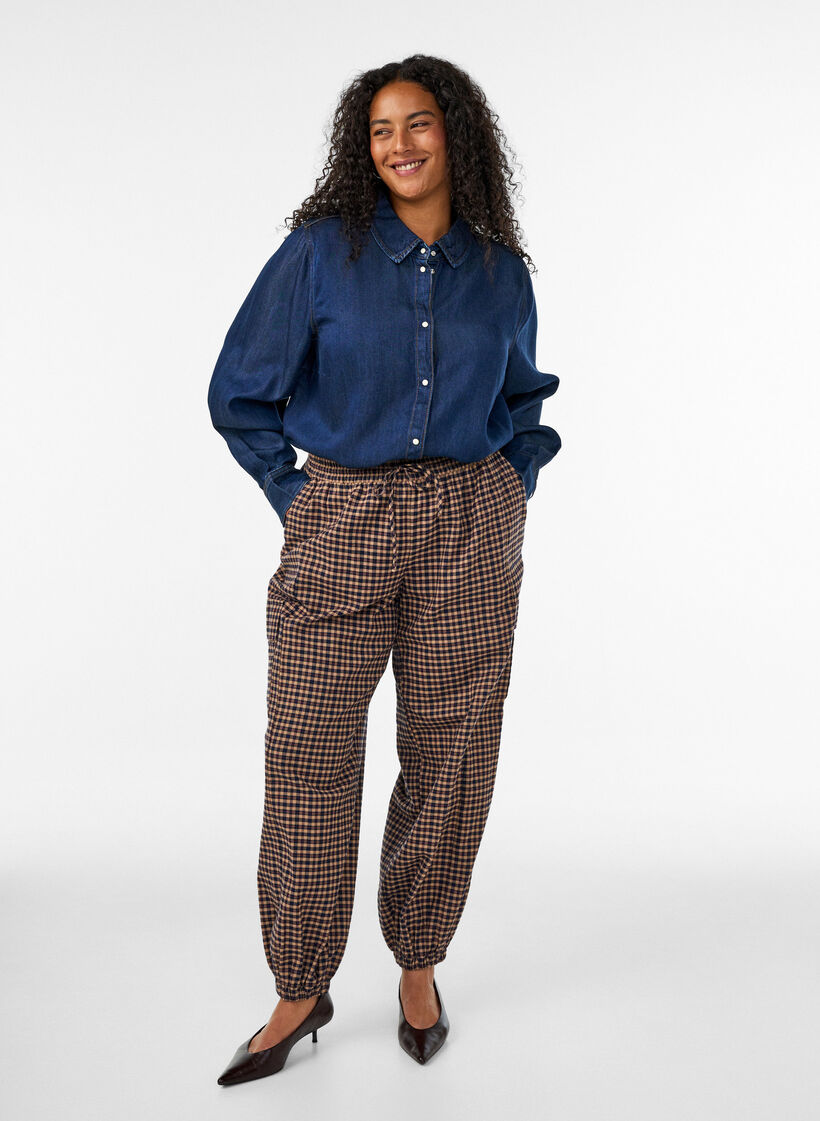 Jeanshemd aus Lyocell mit Druckkn&ouml;pfen, Blau, Model image number 1
