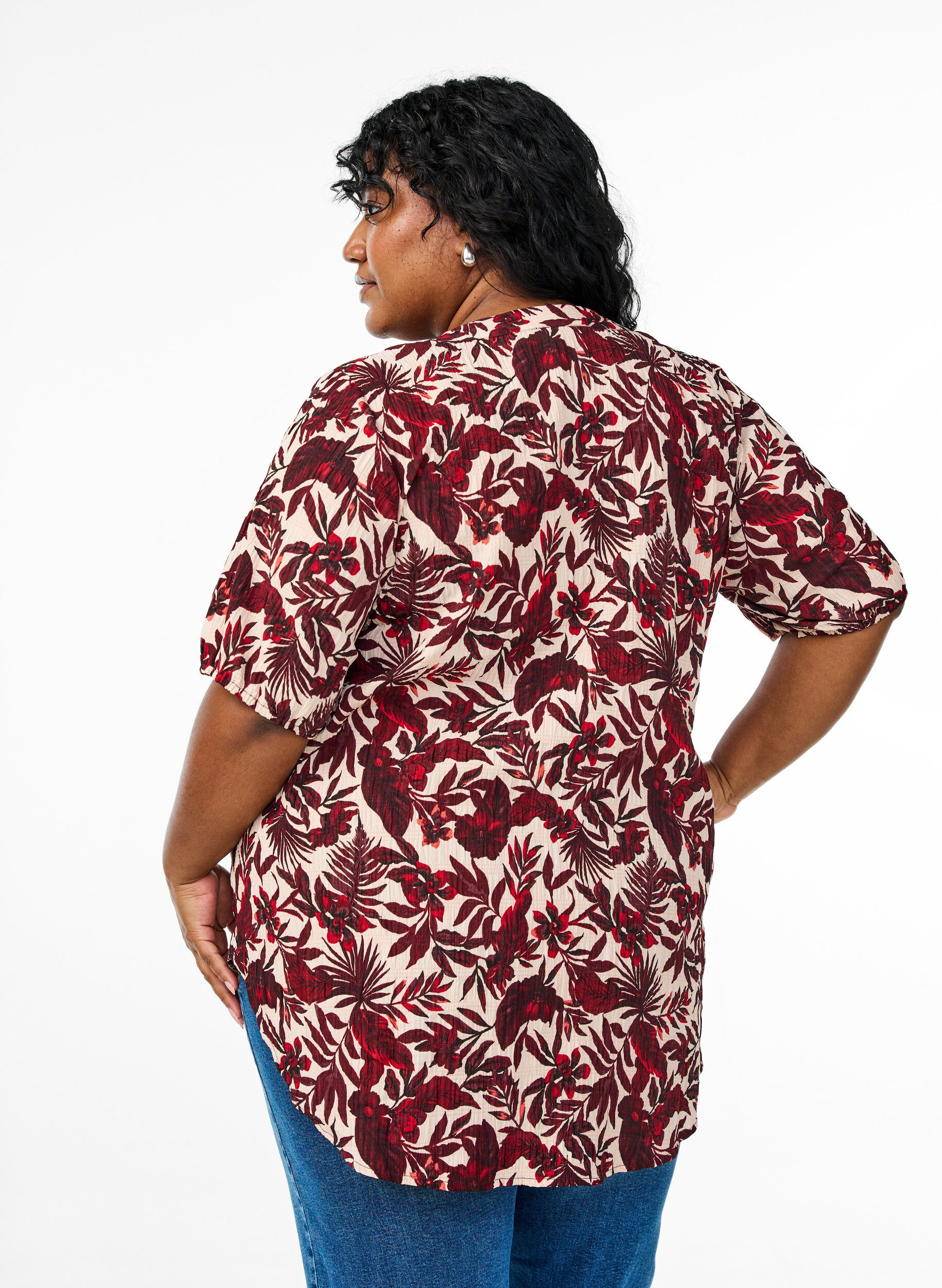 ZizziGebl&uuml;mte Bluse mit kurzen &Auml;rmeln, Rot, Model image number 2