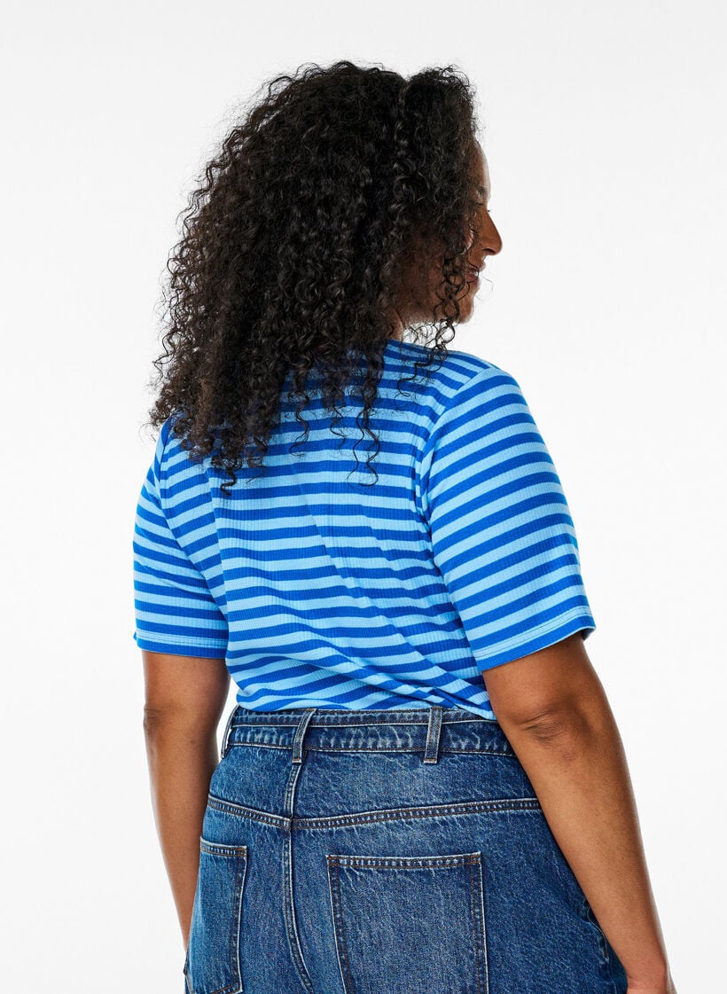 Gestreiftes T-Shirt mit gerippter Struktur, Blau, Model image number 2