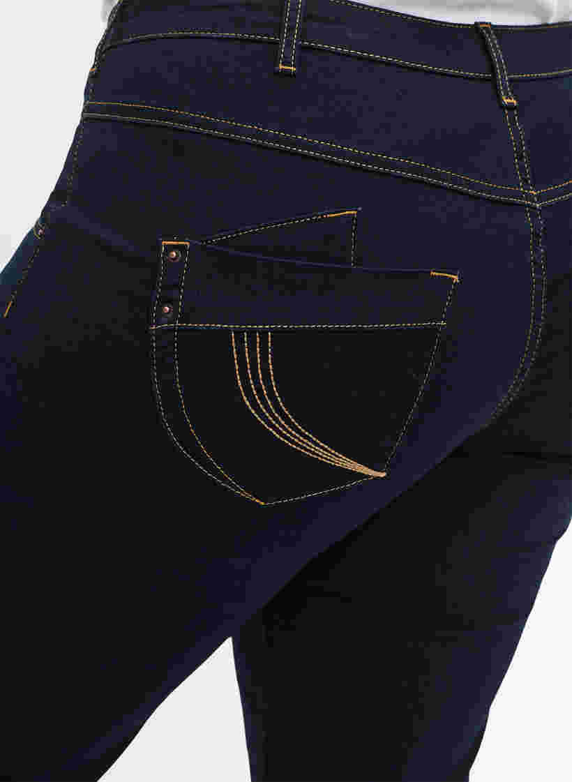 Regular Fit Gemma Jeans mit hoher Taille, Blue denim, Model image number 4
