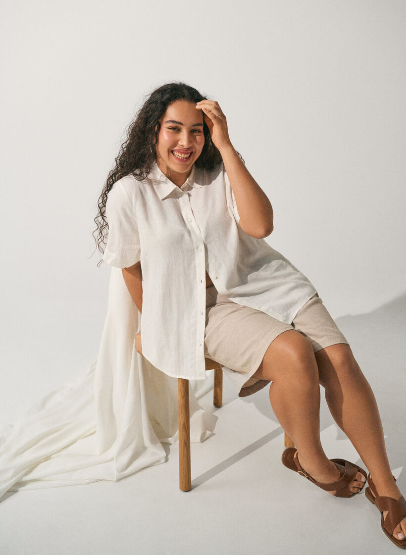 Hoch taillierte Shorts aus Leinen und Viskose, Beige, Image image number 0