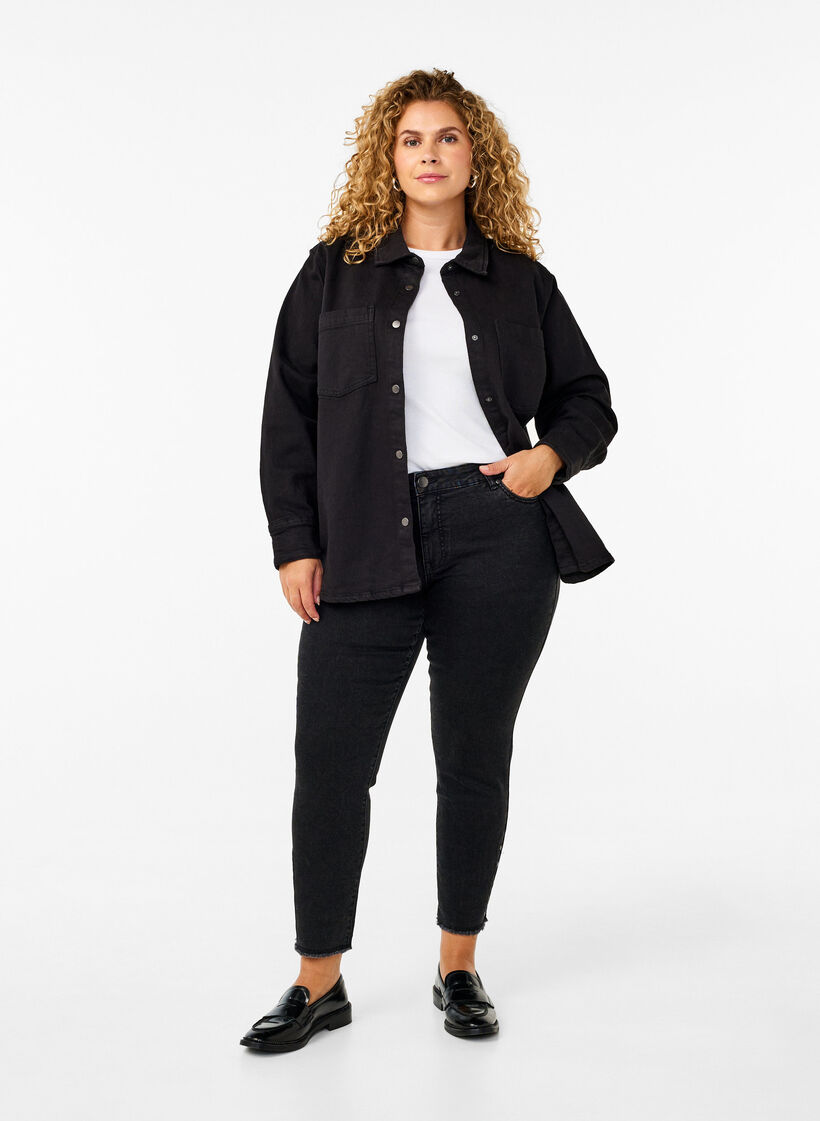 Cropped Emily-Jeans mit ausgefranstem Saum, Dark Grey Denim, Model image number 0