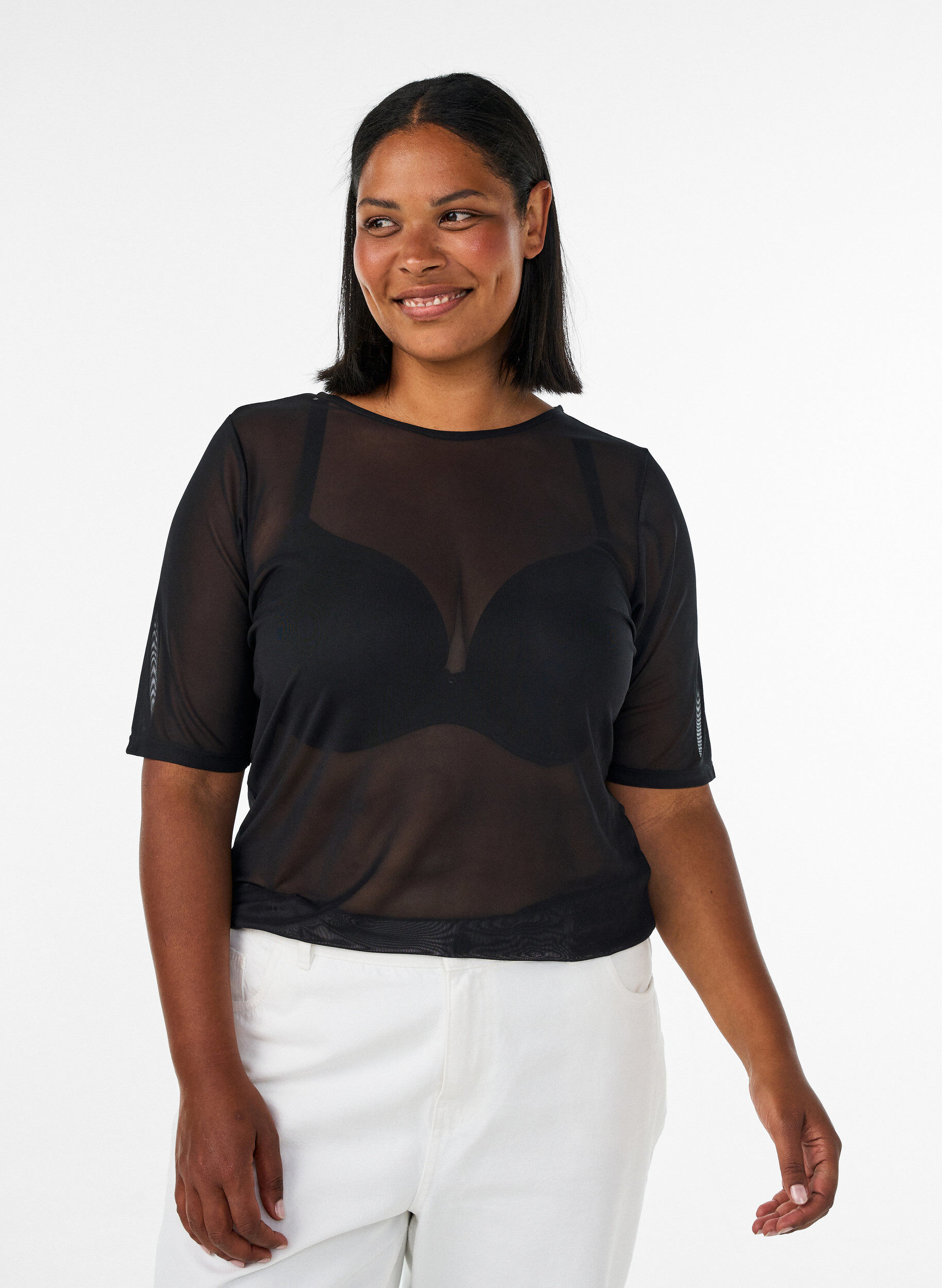 Top aus Mesh mit kurzen &Auml;rmeln und Rundhalsausschnitt, Schwarz, Model