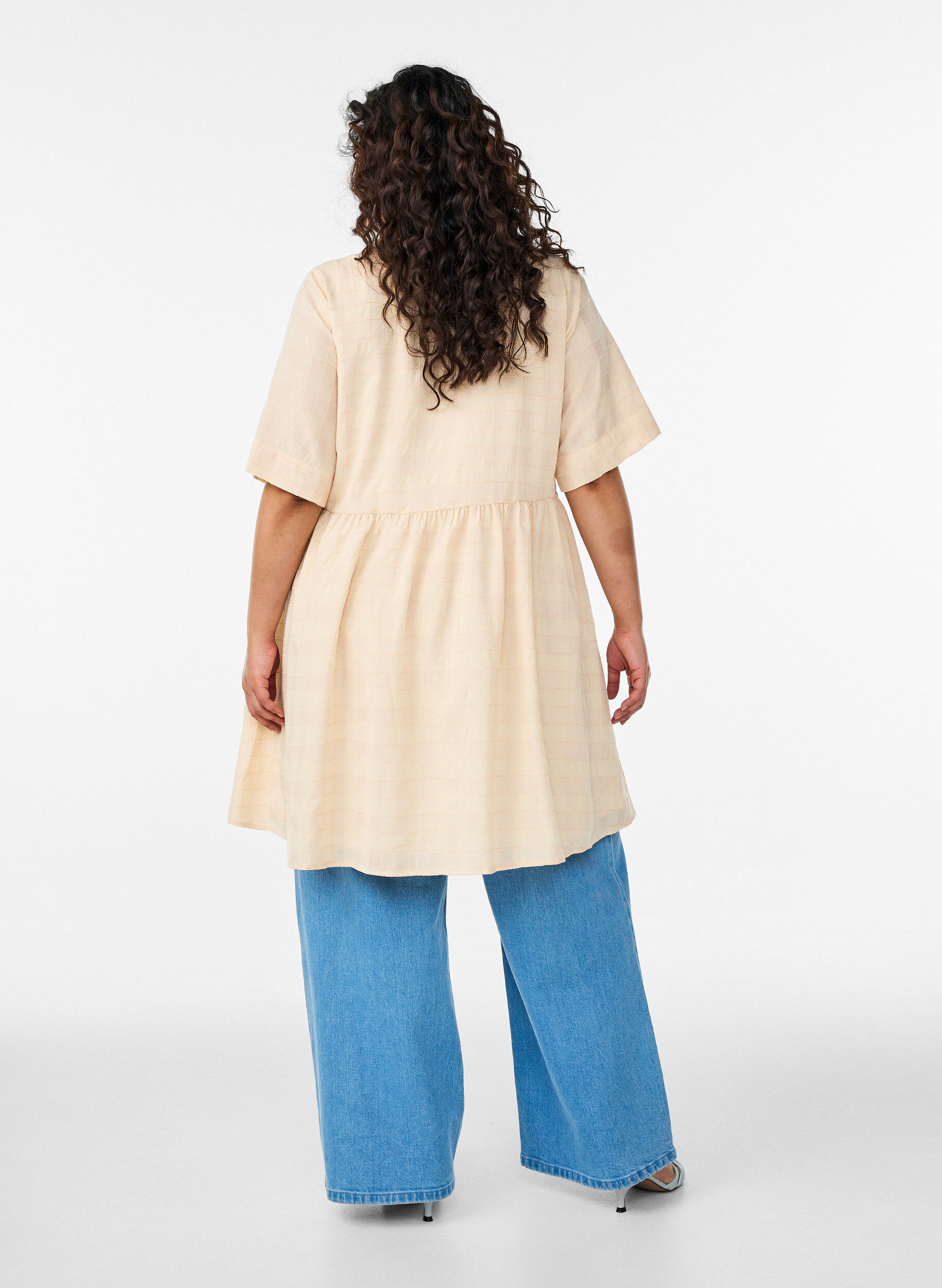 ZizziKurzes Hemdblusenkleid mit Karomuster und 1/2-&Auml;rmeln, Gelb, Model image number 2