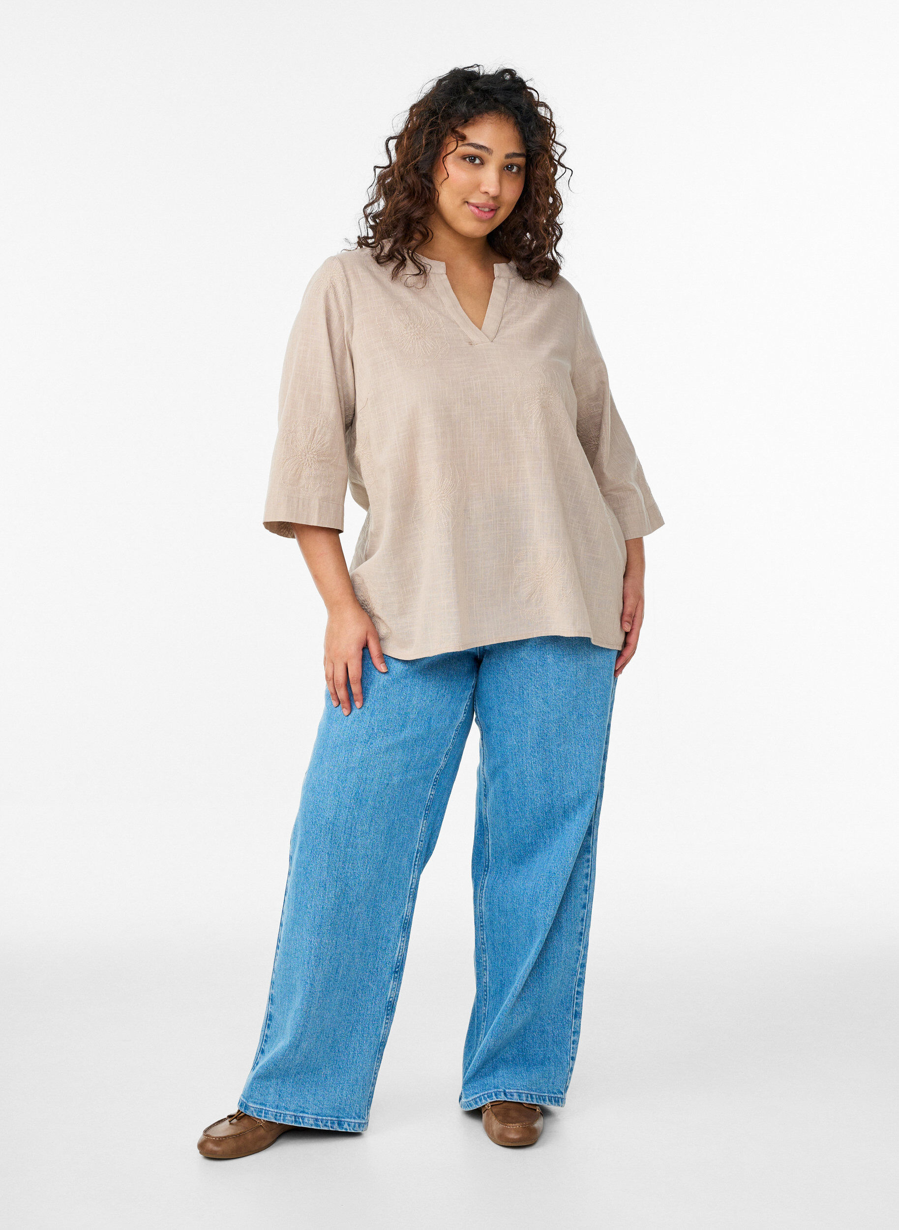 ZizziBluse aus Baumwolle mit gestickten Details und 3/4-&Auml;rmeln, Beige, Model image number 1