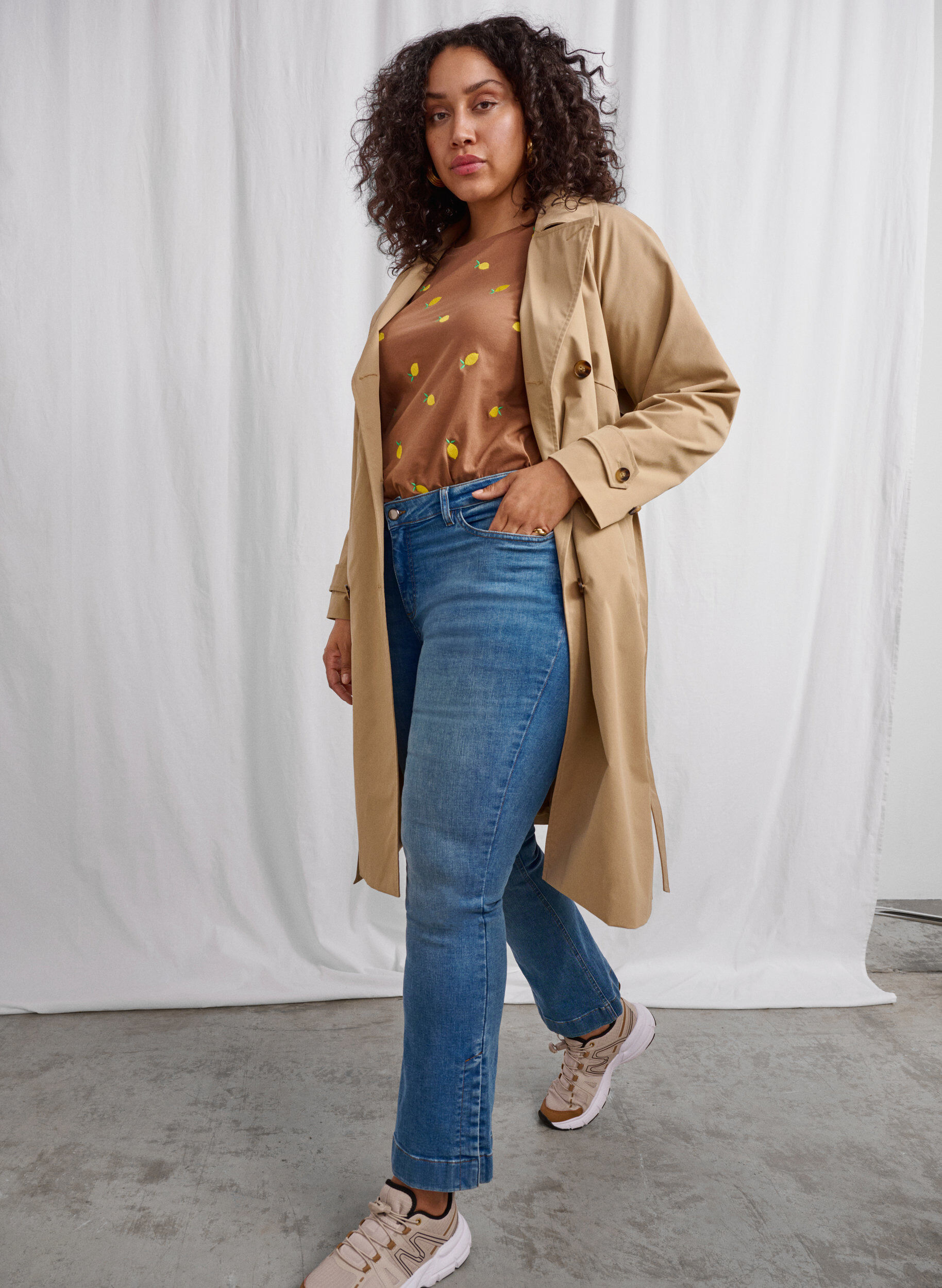 ZizziKlassischer langer Trenchcoat mit G&uuml;rtel, Chinchilla, Image image number 1