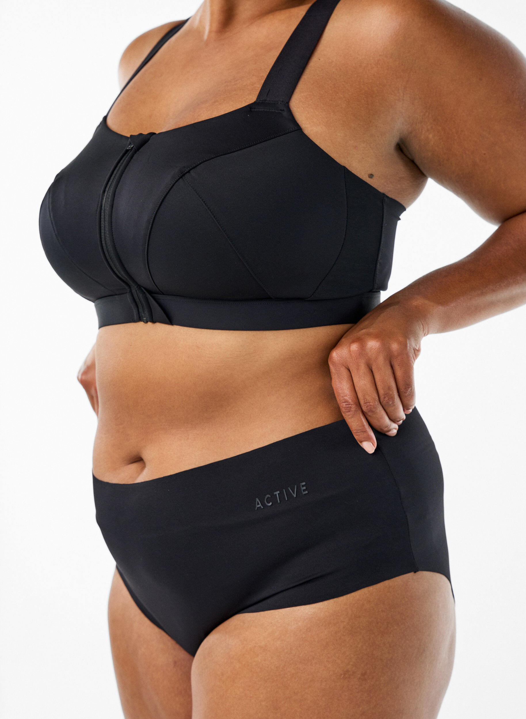 Zizzi2er-Pack unsichtbare Trainingsslips, Schwarz, Model image number 2