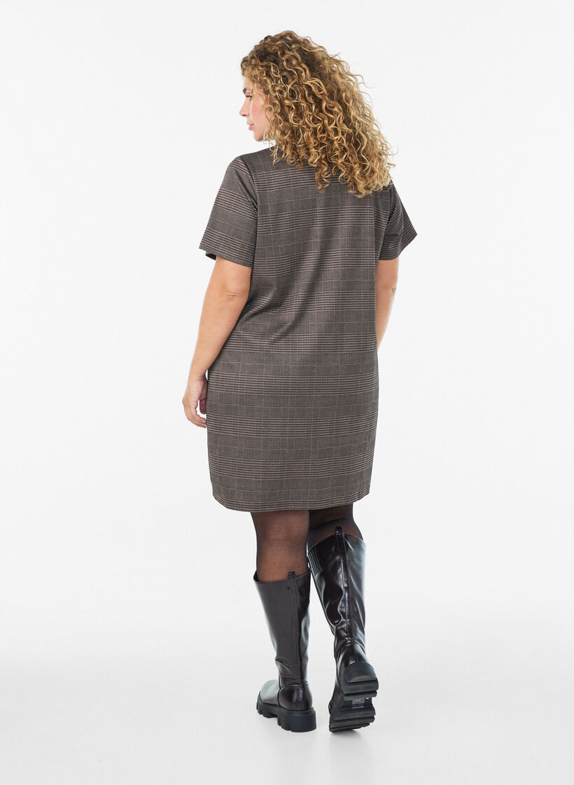 Kurzes kariertes Kleid mit Hemdkragen, Braun, Model image number 2