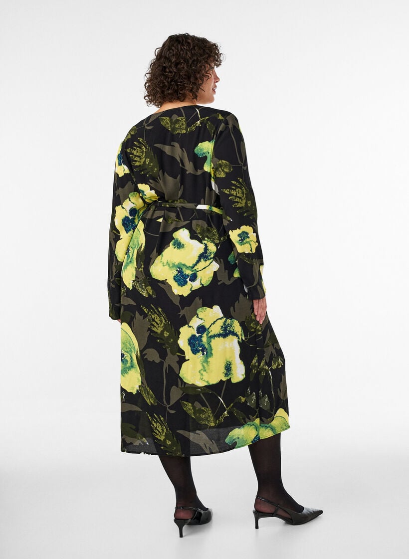 Gebl&uuml;mtes Wickelkleid aus Viskose mit Bindeg&uuml;rtel, Schwarz, Model image number 1