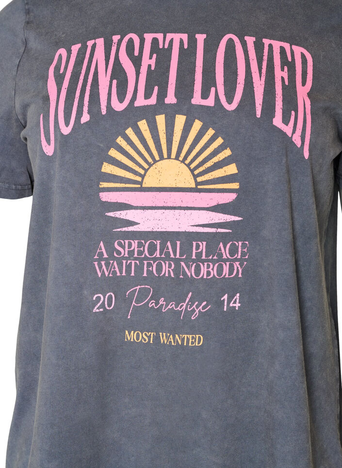 Baumwoll-T-Shirt mit Frontprint und gewaschener Optik, Grau, Packshot image number 2