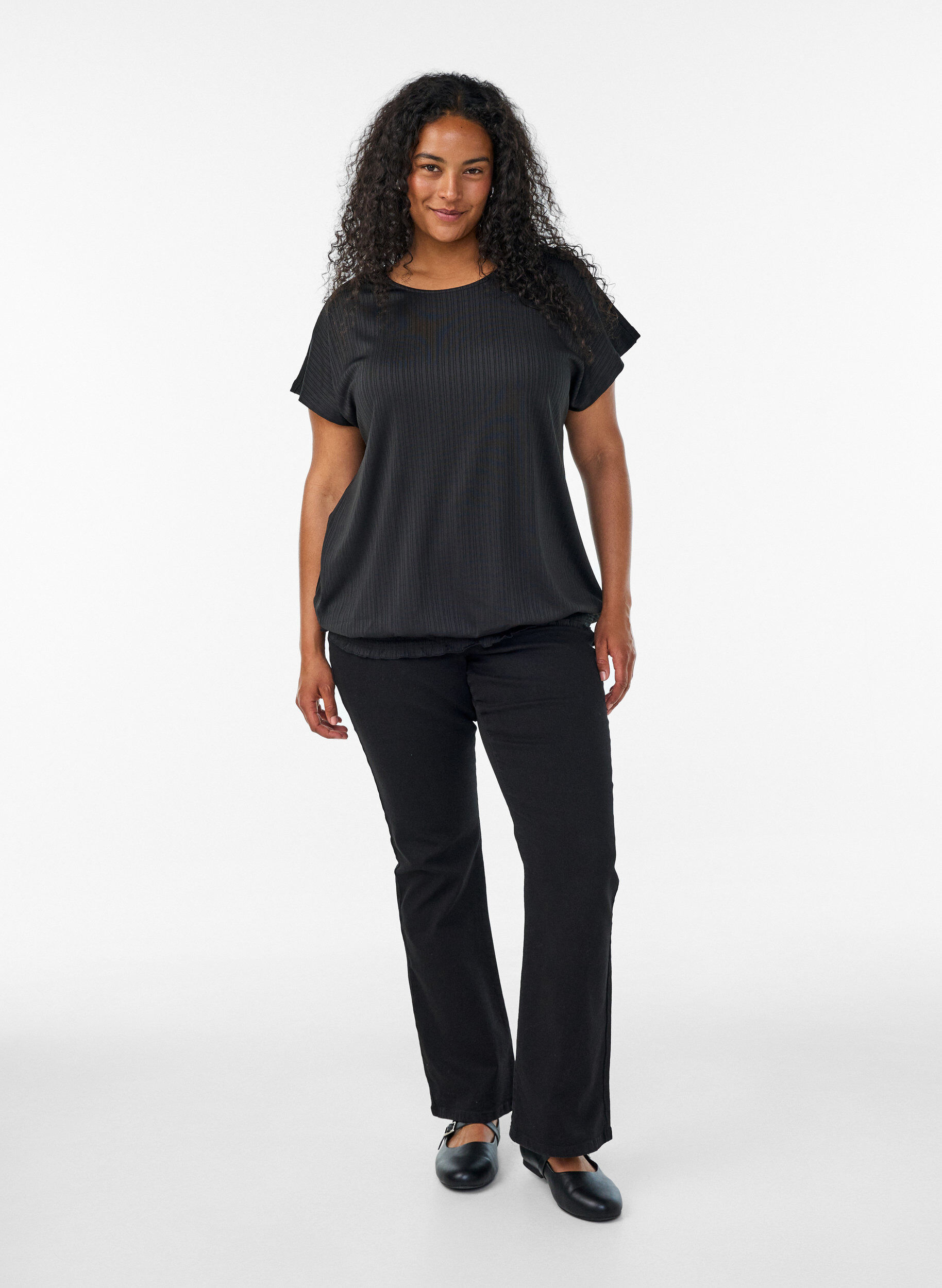 ZizziJersey-Bluse mit strukturierten Streifen und Smocksaum, Schwarz, Model image number 1
