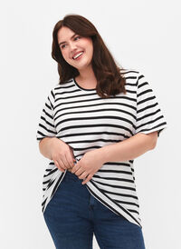 Gestreiftes Baumwoll-T-Shirt, Black Stripes, Model