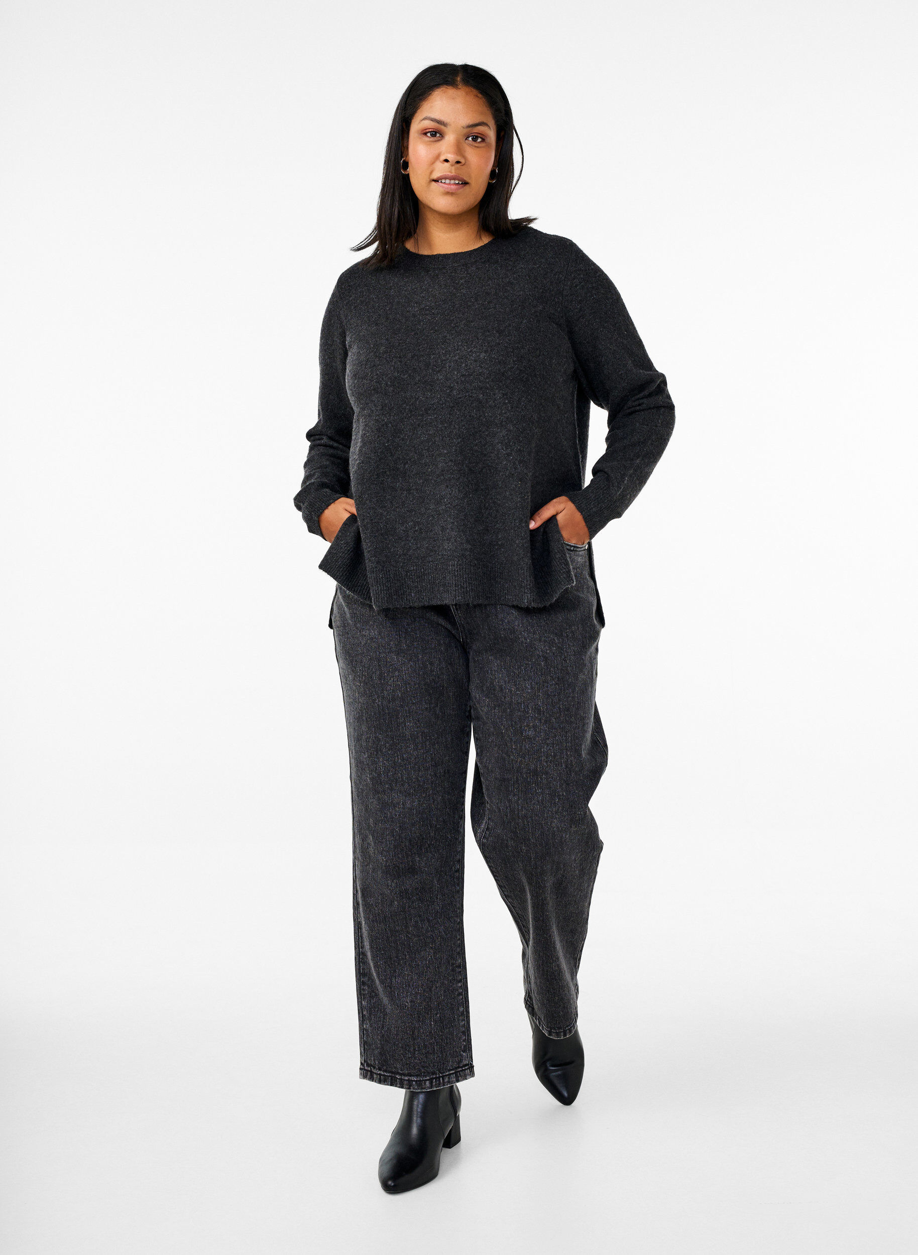 ZizziStricktop aus Wolle mit Schlitzen, Dark Grey Melange, Model image number 2