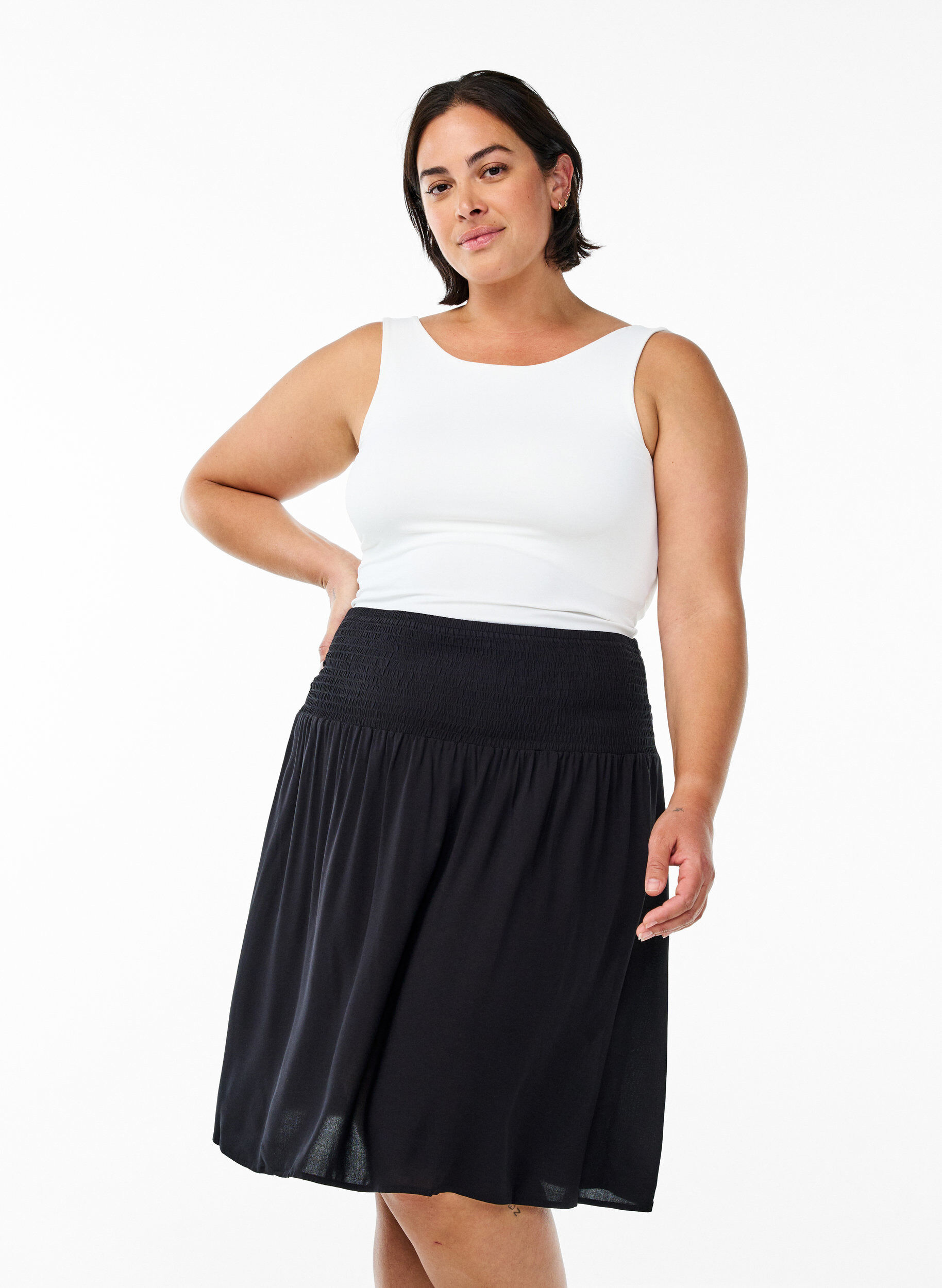 ZizziKurzer Rock mit Smokbund, Schwarz, Model image number 0